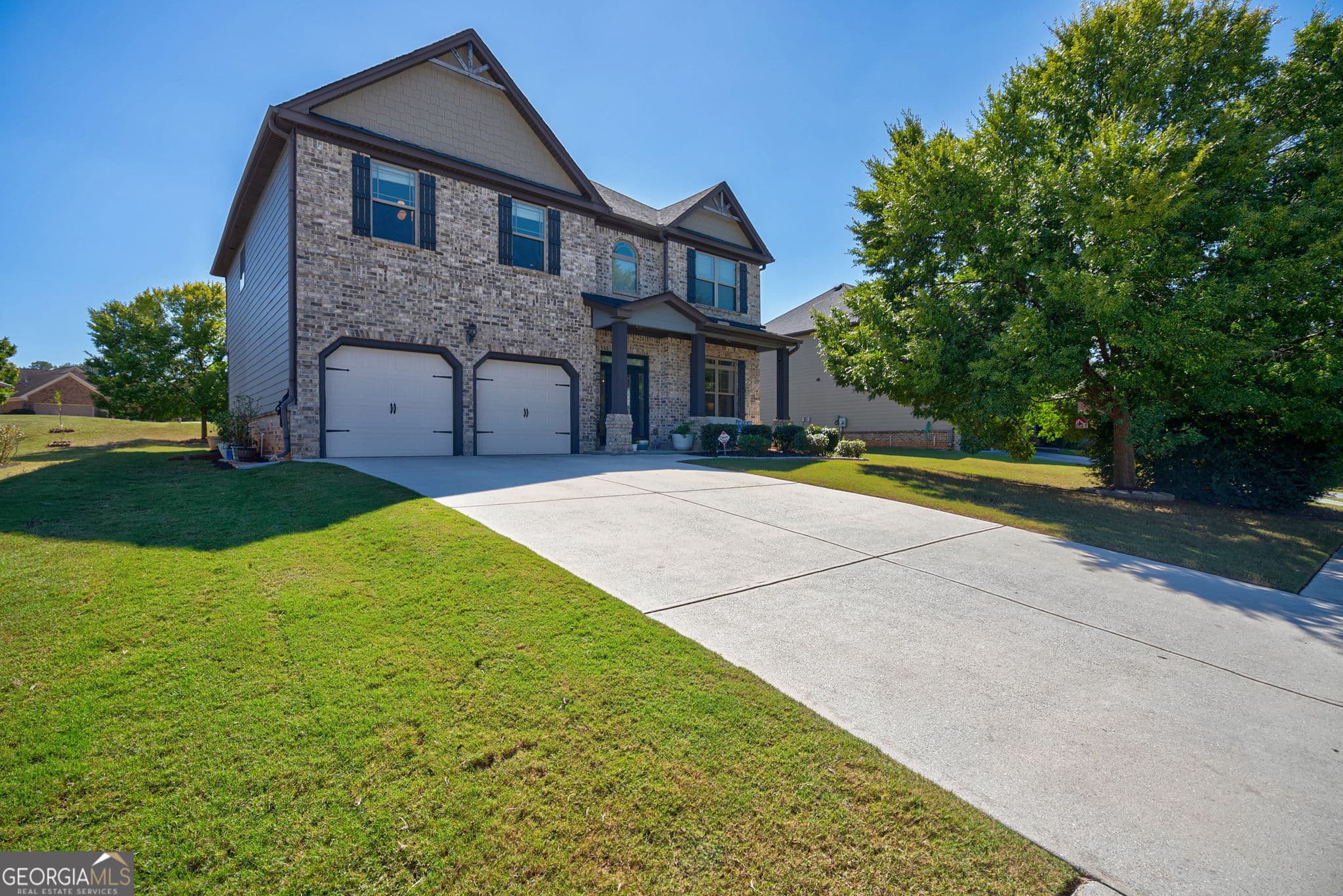4 bedroom, 2.5 bathroom, 2,560 sq ft single family residence for sale at 1301 Ginger Lane, Watkinsville, GA 30677 — photo 3