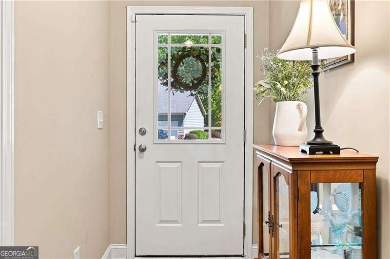 3 bedroom, 3 bathroom, 1,679 sq ft single family residence for sale at 216 Hawthorne Ridge Circle, Dallas, GA 30132 — photo 4