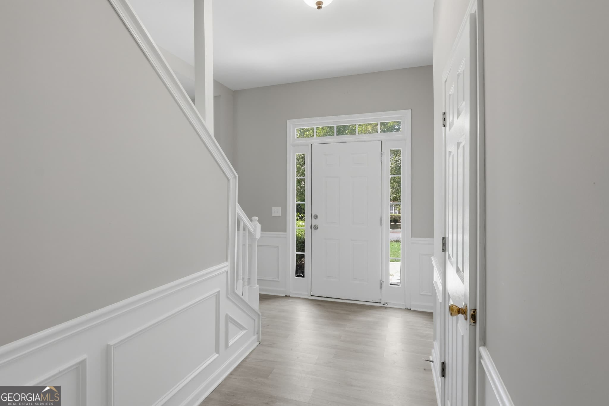 4 bedroom, 2.5 bathroom single family residence for rent at 2120 Grand Junction, Alpharetta, GA 30004 for $2,950 a month — photo 3