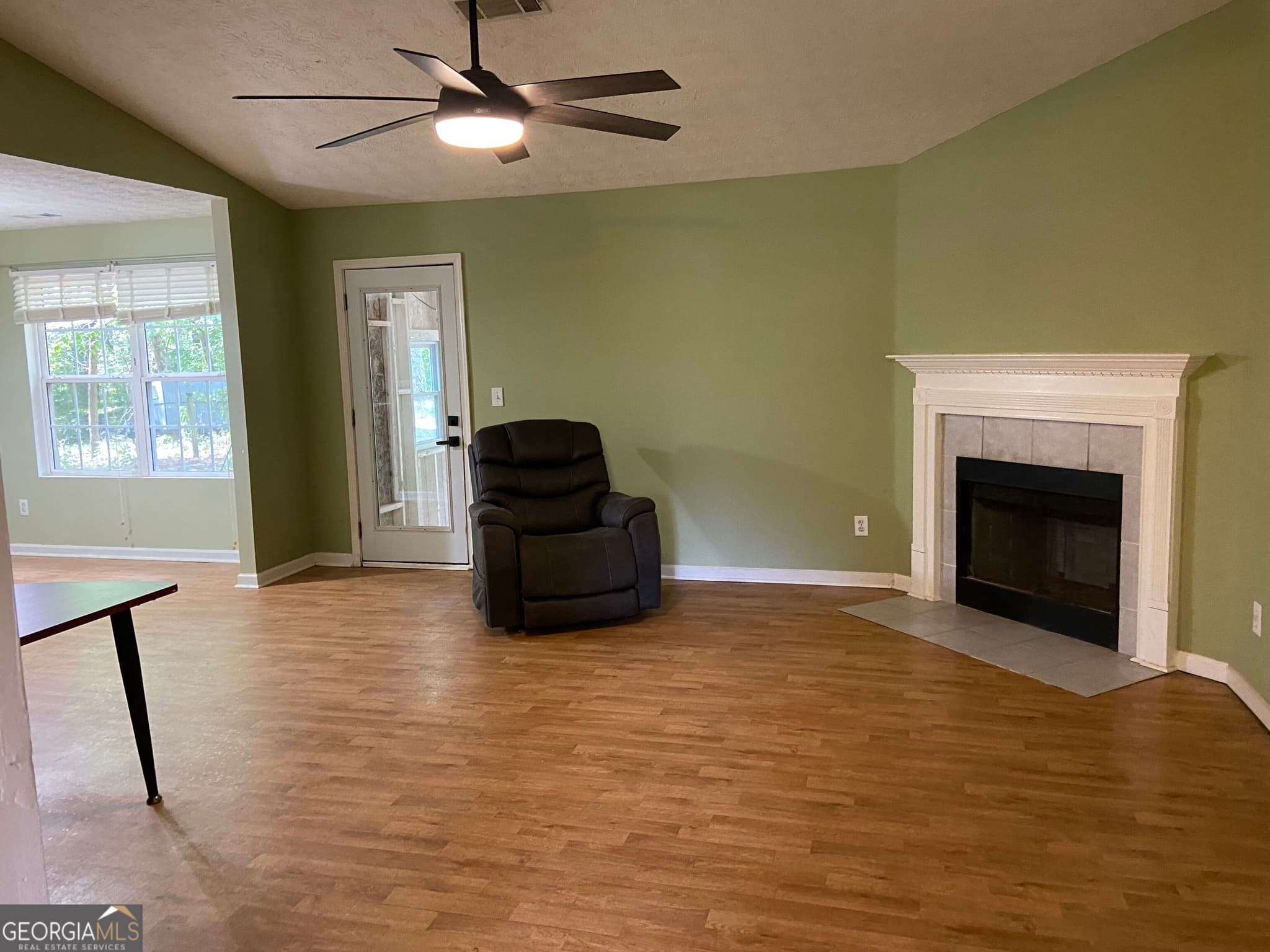 3 bedroom, 2 bathroom, 1,460 sq ft single family residence for sale at 126 Caroline Court, Gay, GA 30218 — photo 3