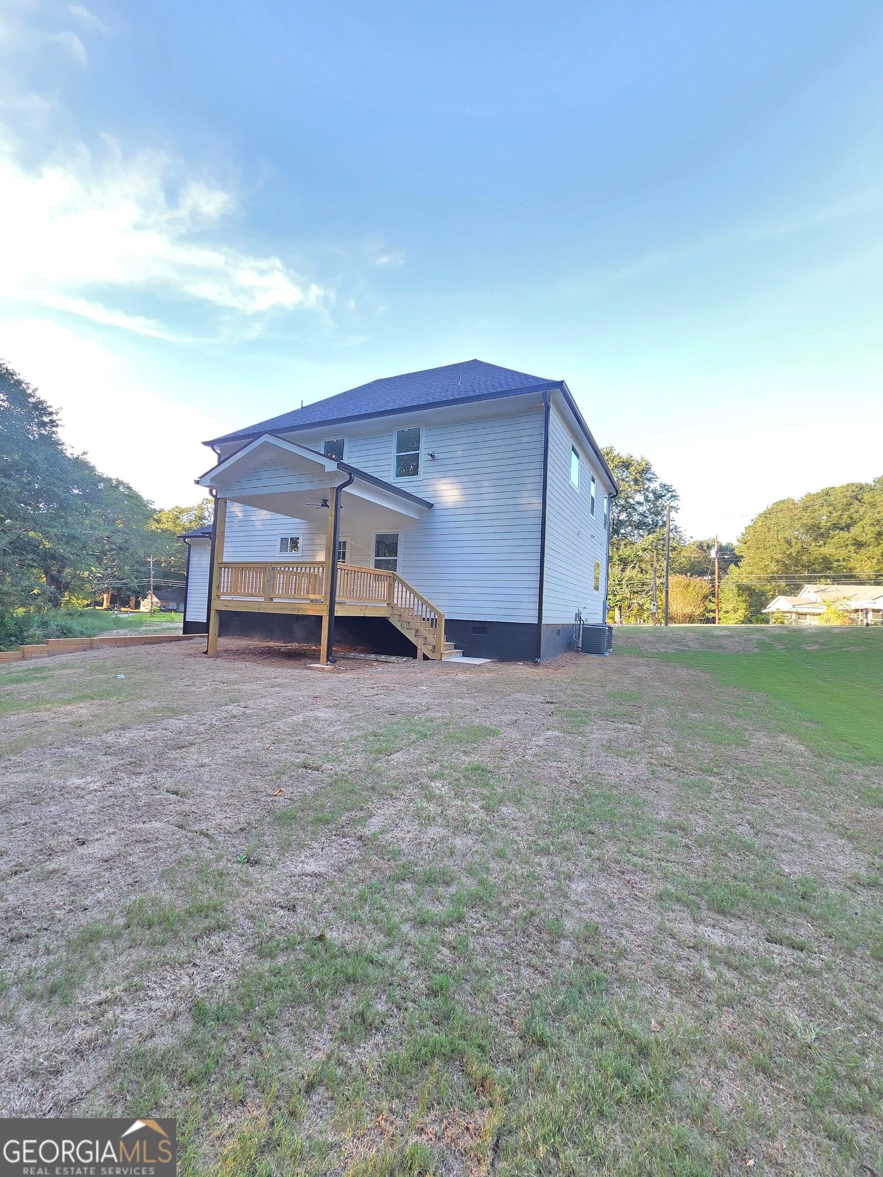 4 bedroom, 4.5 bathroom, 2,705 sq ft single family residence for sale at 1013 SOUTH GORDON Road, Austell, GA 30168 — photo 8