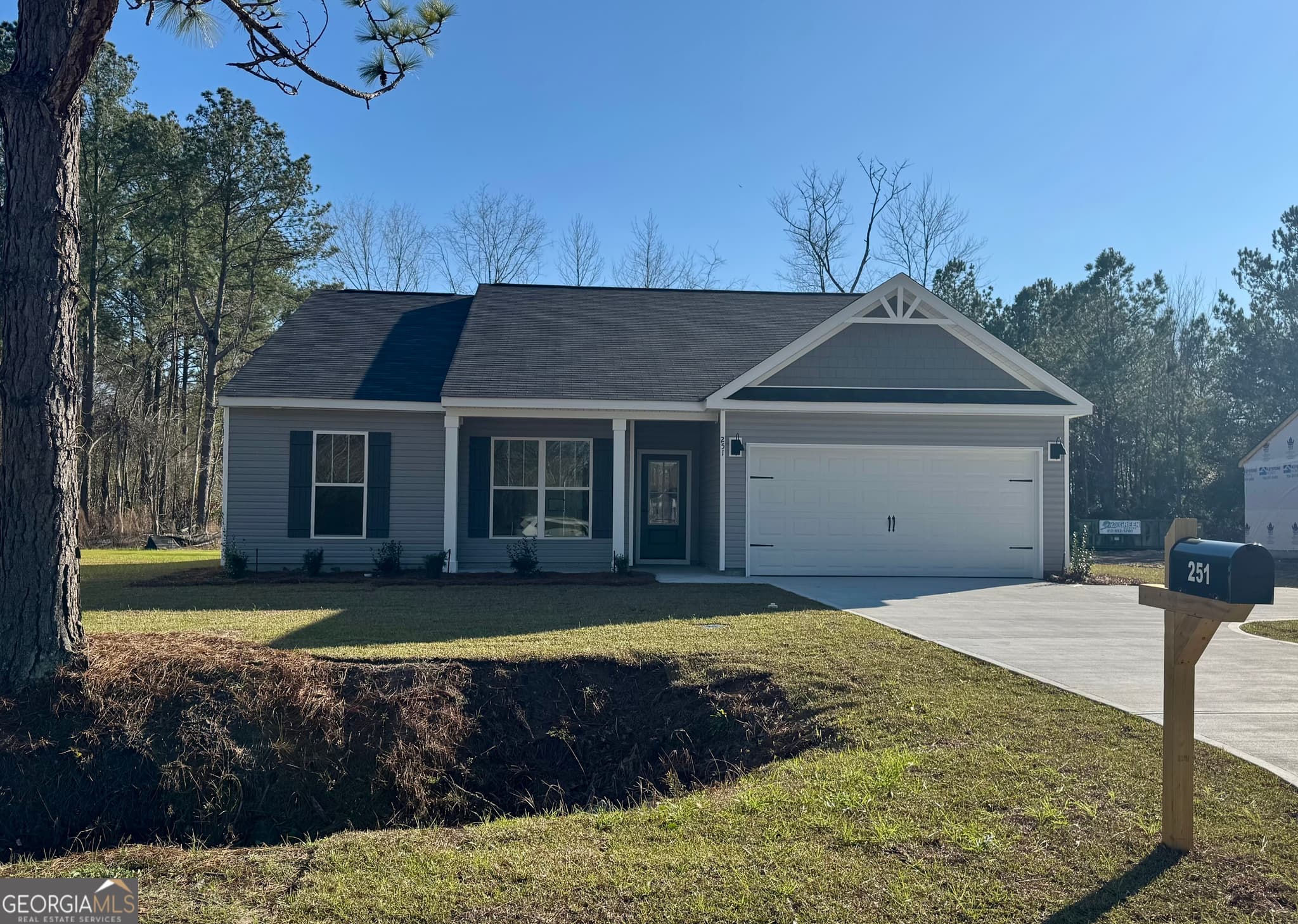 3 bedroom, 2 bathroom, 1,662 sq ft single family residence sold at 251 W. E. Smith Road, Pembroke, GA 31321