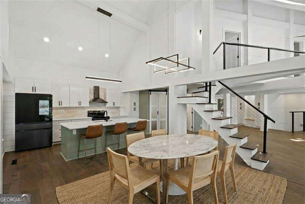 4 bedroom, 4.5 bathroom, 2,353 sq ft single family residence for sale at 62 Bear Cub Ridge, Big Canoe, GA 30143 — photo 4