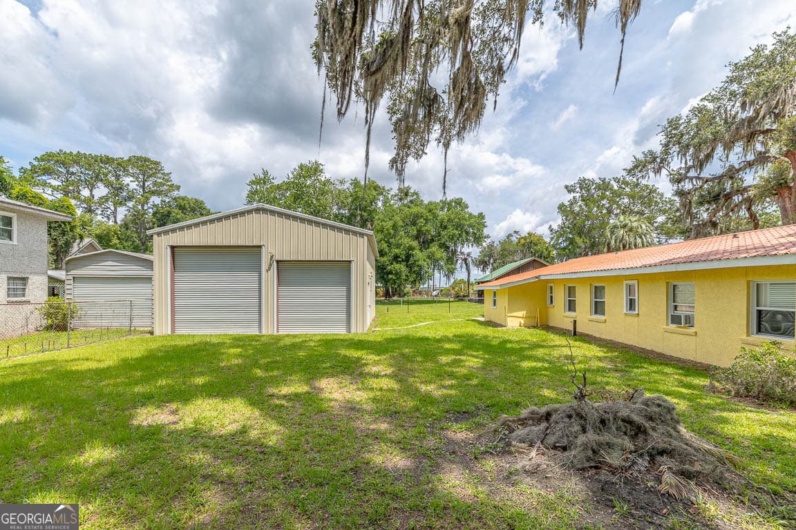 3 bedroom, 2 bathroom, 1,528 sq ft single family residence for sale at 1291 River Street, Townsend, GA 31331 — photo 9