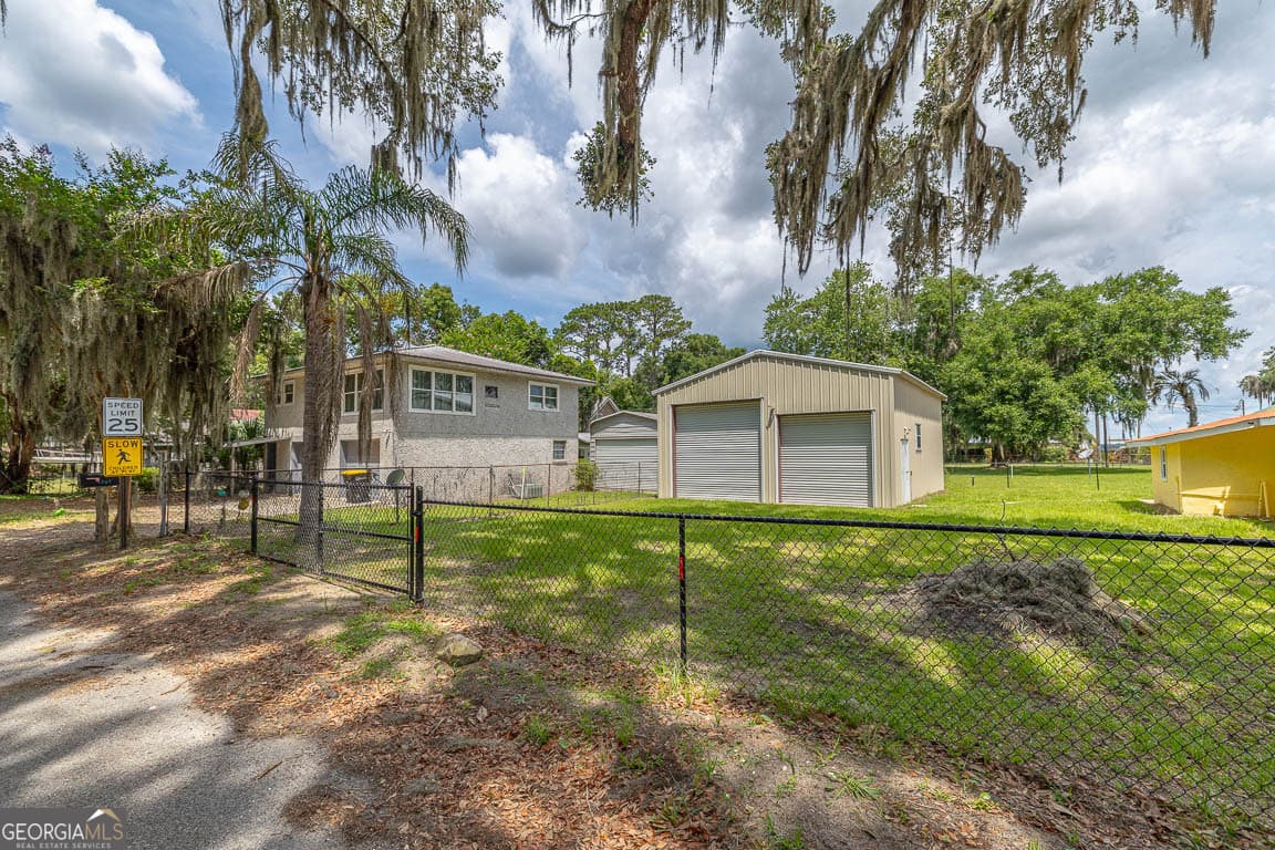 3 bedroom, 2 bathroom, 1,528 sq ft single family residence for sale at 1291 River Street, Townsend, GA 31331 — photo 8
