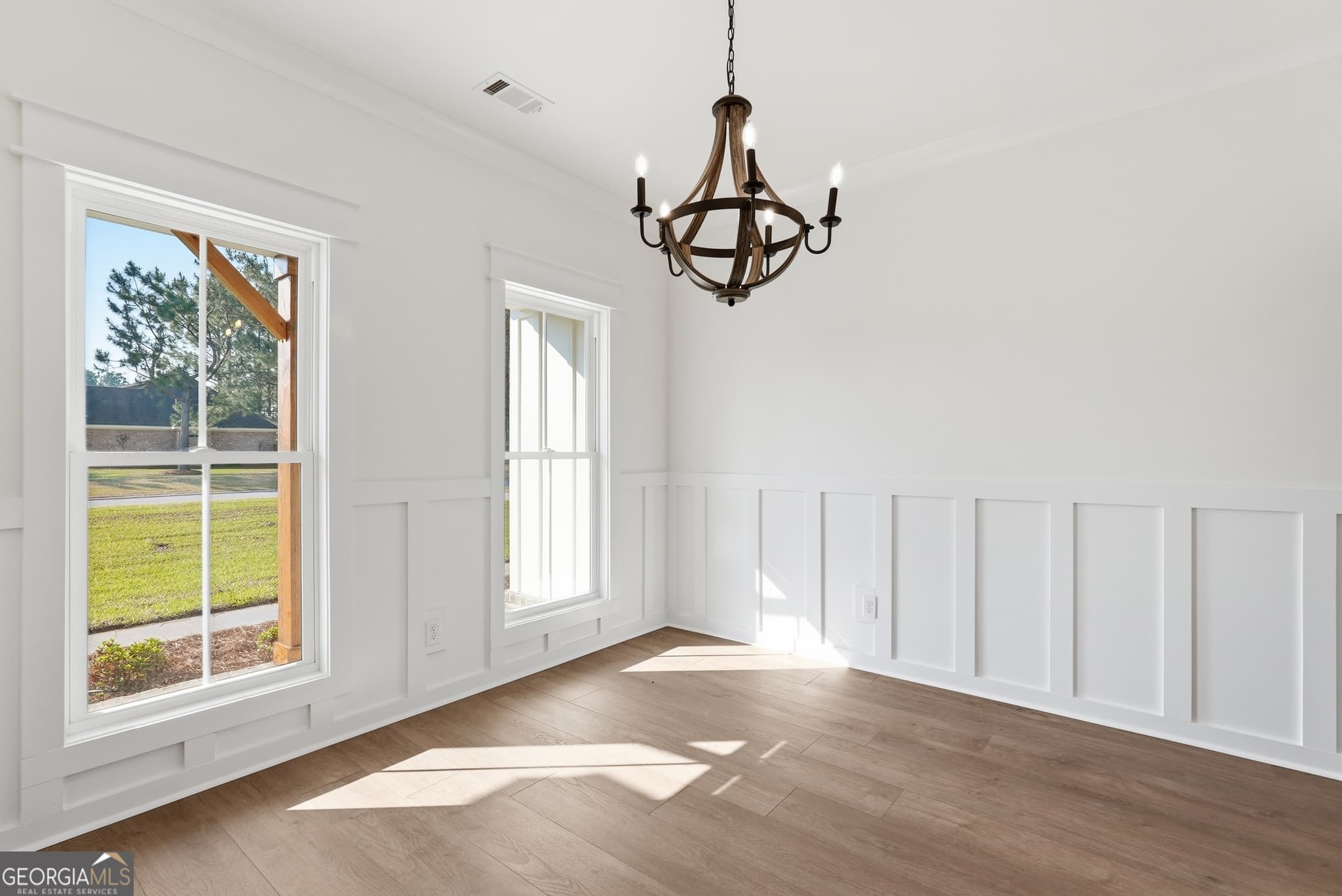 4 bedroom, 3 bathroom, 2,300 sq ft single family residence for sale at 3106 McCall Boulevard, Statesboro, GA 30461 — photo 4
