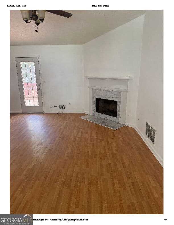 3 bedroom, 2.5 bathroom, 2,148 sq ft single family residence for rent at 5741 WELLBORN OAKS Court, Lithonia, GA 30058 for $2,200 a month — photo 3