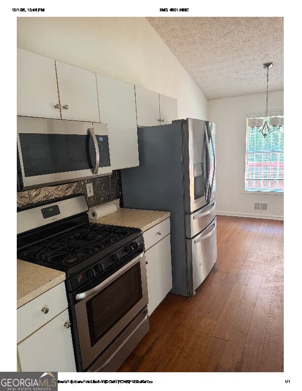 3 bedroom, 2.5 bathroom, 2,148 sq ft single family residence for rent at 5741 WELLBORN OAKS Court, Lithonia, GA 30058 for $2,200 a month — photo 4
