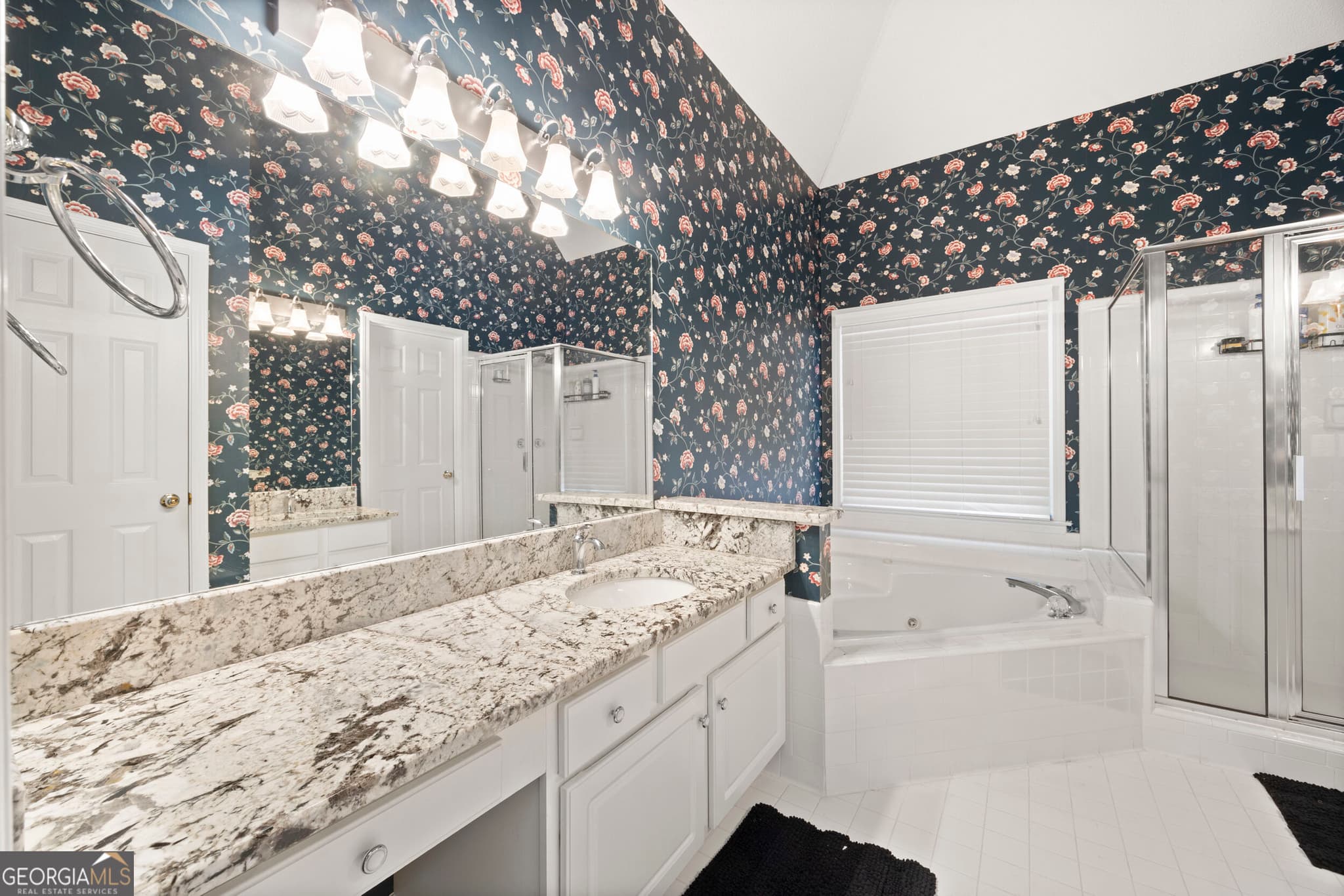 4 bedroom, 2.5 bathroom, 2,494 sq ft single family residence for sale at 165 Redspire Lane, Fayetteville, GA 30215 — photo 9