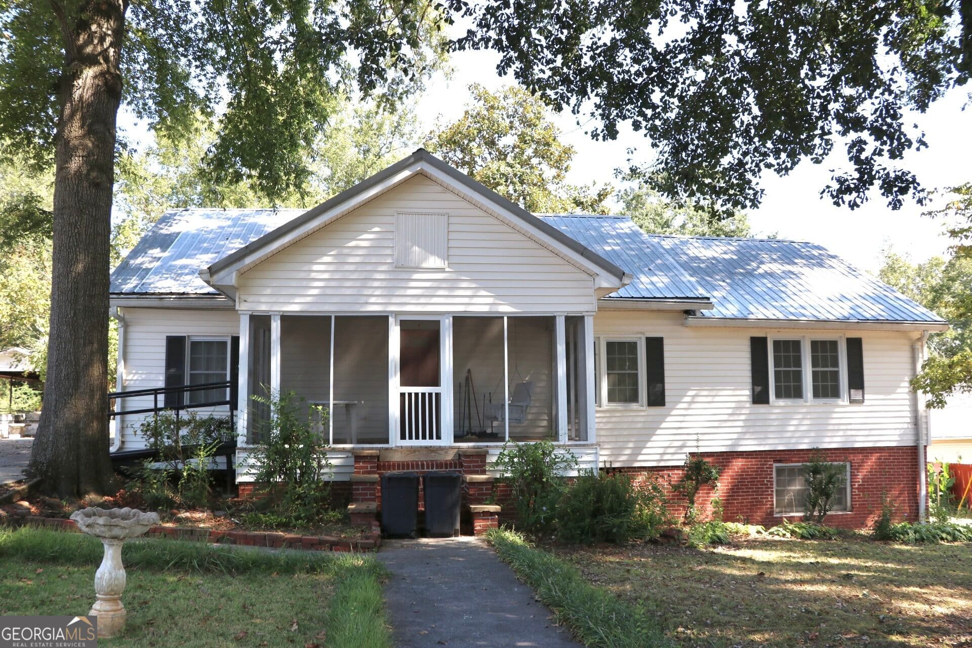 3 bedroom, 2 bathroom, 1,625 sq ft single family residence for sale at 40 Church Street, Trion, GA 30753