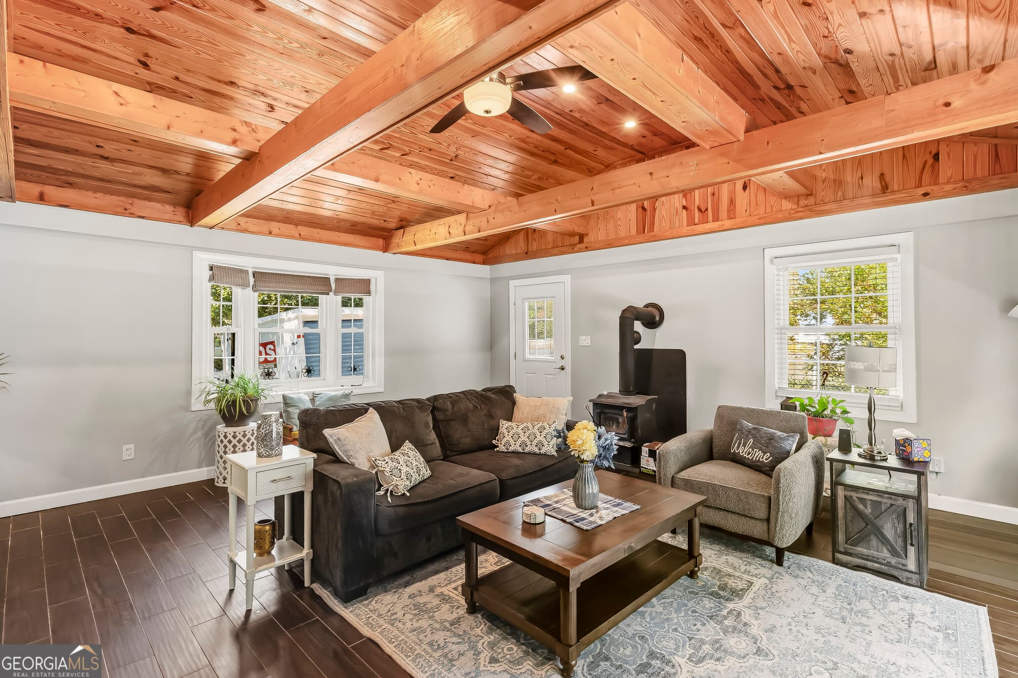3 bedroom, 2.5 bathroom, 2,075 sq ft single family residence for sale at 3008 Carrie Drive, Kennesaw, GA 30144 — photo 6