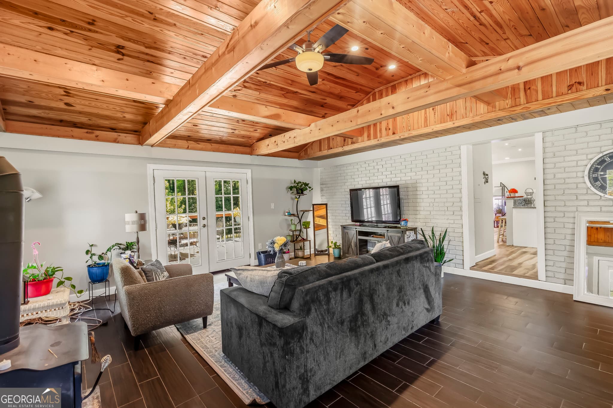 3 bedroom, 2.5 bathroom, 2,075 sq ft single family residence for sale at 3008 Carrie Drive, Kennesaw, GA 30144 — photo 5