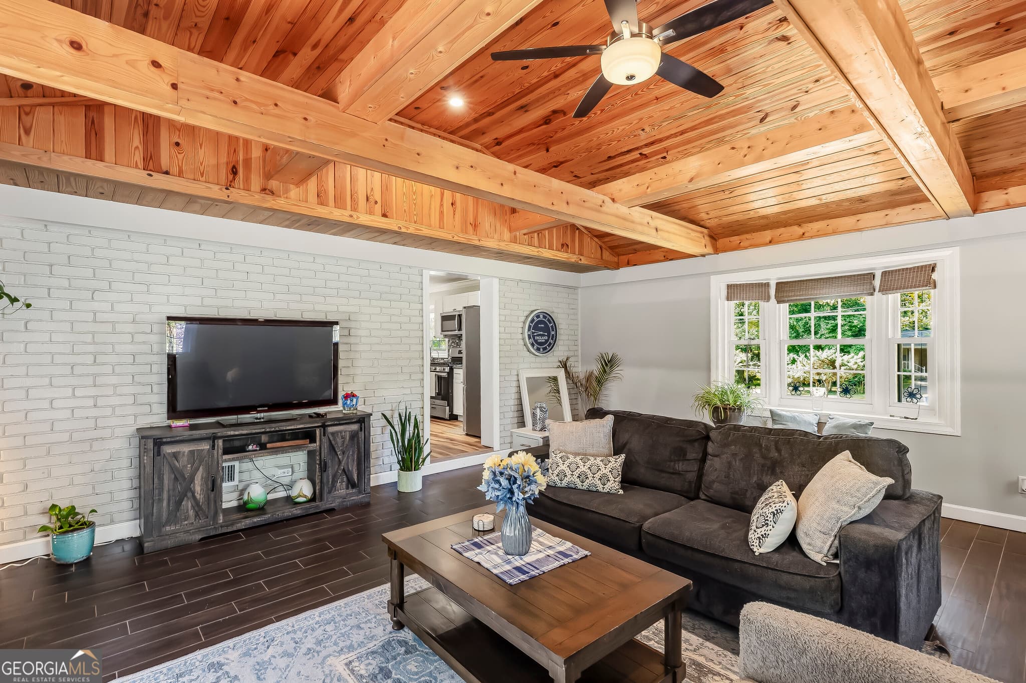 3 bedroom, 2.5 bathroom, 2,075 sq ft single family residence for sale at 3008 Carrie Drive, Kennesaw, GA 30144 — photo 8
