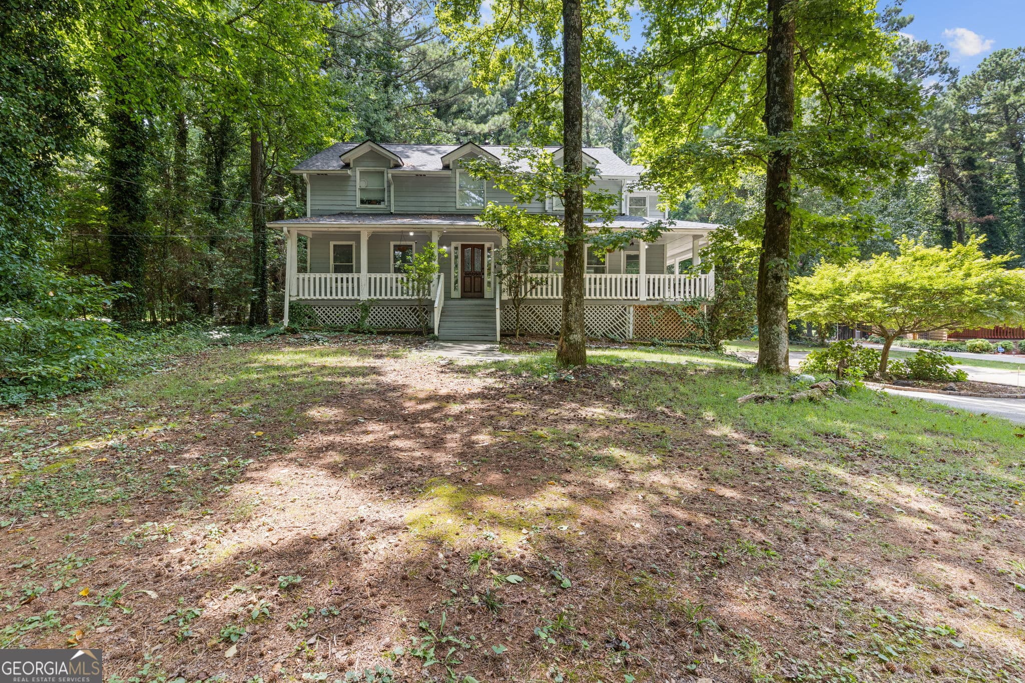 4 bedroom, 3.5 bathroom, 2,640 sq ft single family residence for sale at 742 Mountain View Drive, Stone Mountain, GA 30083 — photo 3