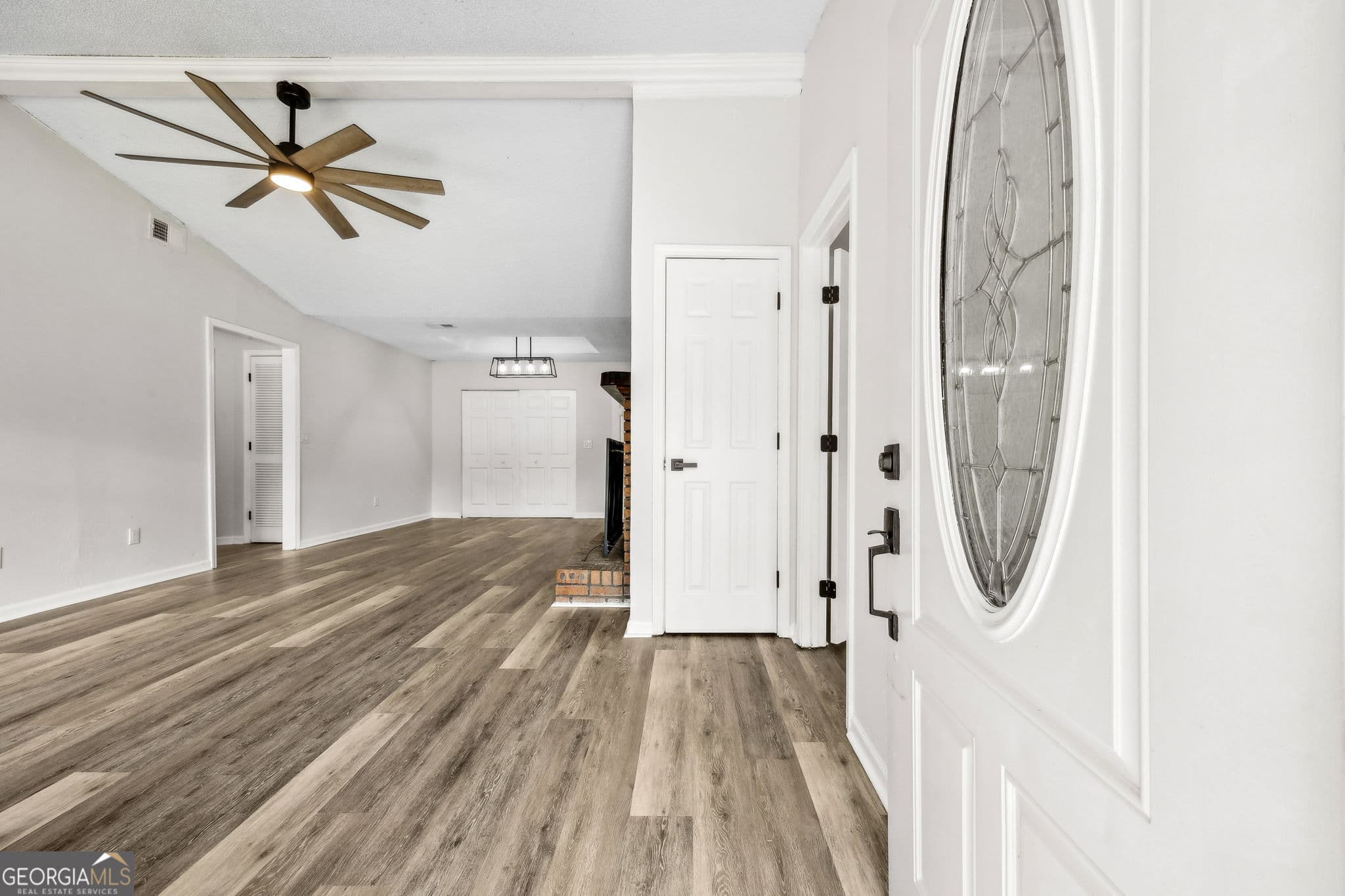 6 bedroom, 4 bathroom, 3,920 sq ft single family residence for sale at 106 Meadow Court, Kingsland, GA 31548 — photo 4