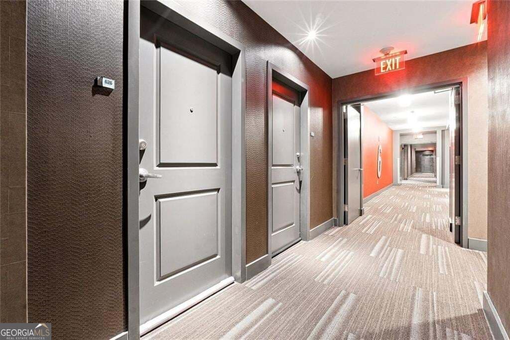 1 bedroom, 1 bathroom, 774 sq ft condominium for sale at 44 Peachtree Place 626, Atlanta, GA 30309 — photo 2