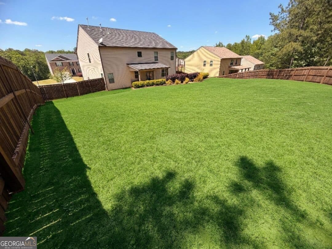 5 bedroom, 4.5 bathroom, 3,564 sq ft single family residence for sale at 734 Basswood Avenue, Mcdonough, GA 30252 — photo 6