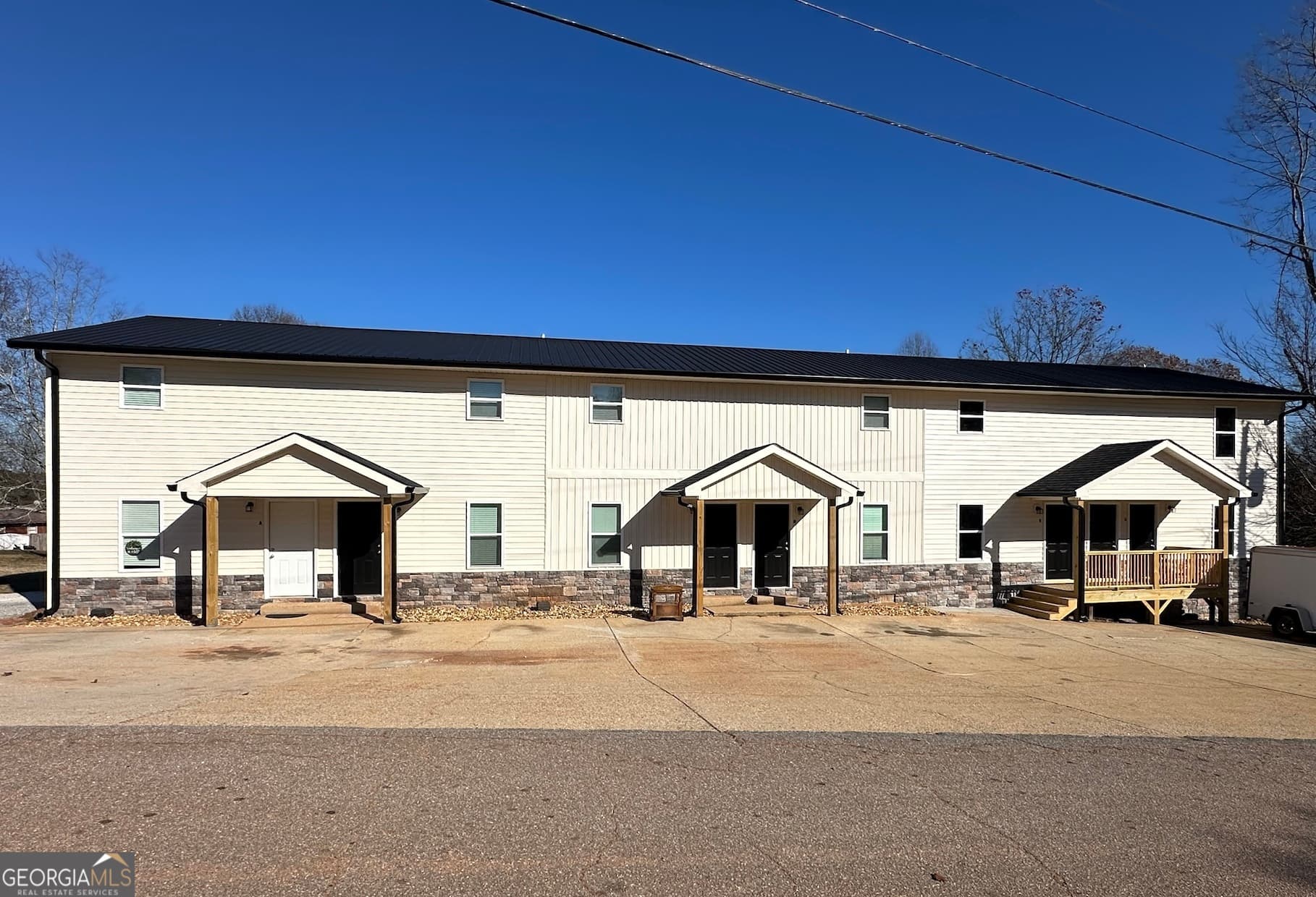 multi family for sale at 450 Camp Creek Circle A-G, Cornelia, GA 30531