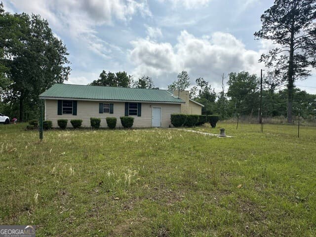 3 bedroom, 2.5 bathroom, 2,664 sq ft single family residence for sale at 308 Three Rivers Lane, Uvalda, GA 30473 — photo 5