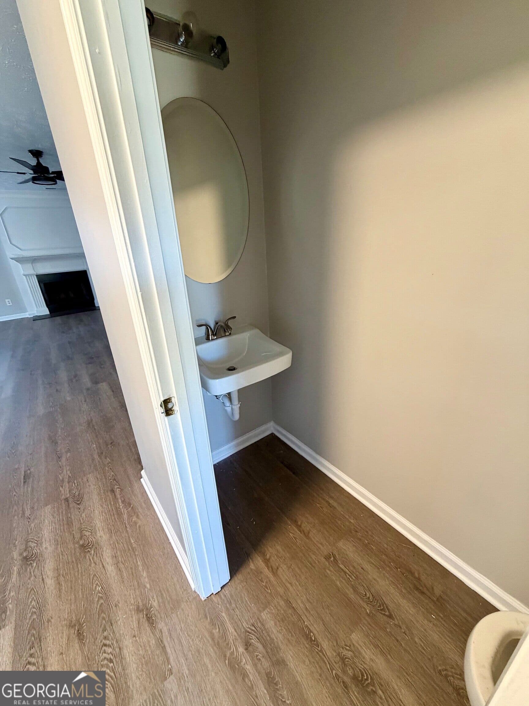 4 bedroom, 2.5 bathroom single family residence for sale at 9154 Claude Court, Jonesboro, GA 30238 — photo 6