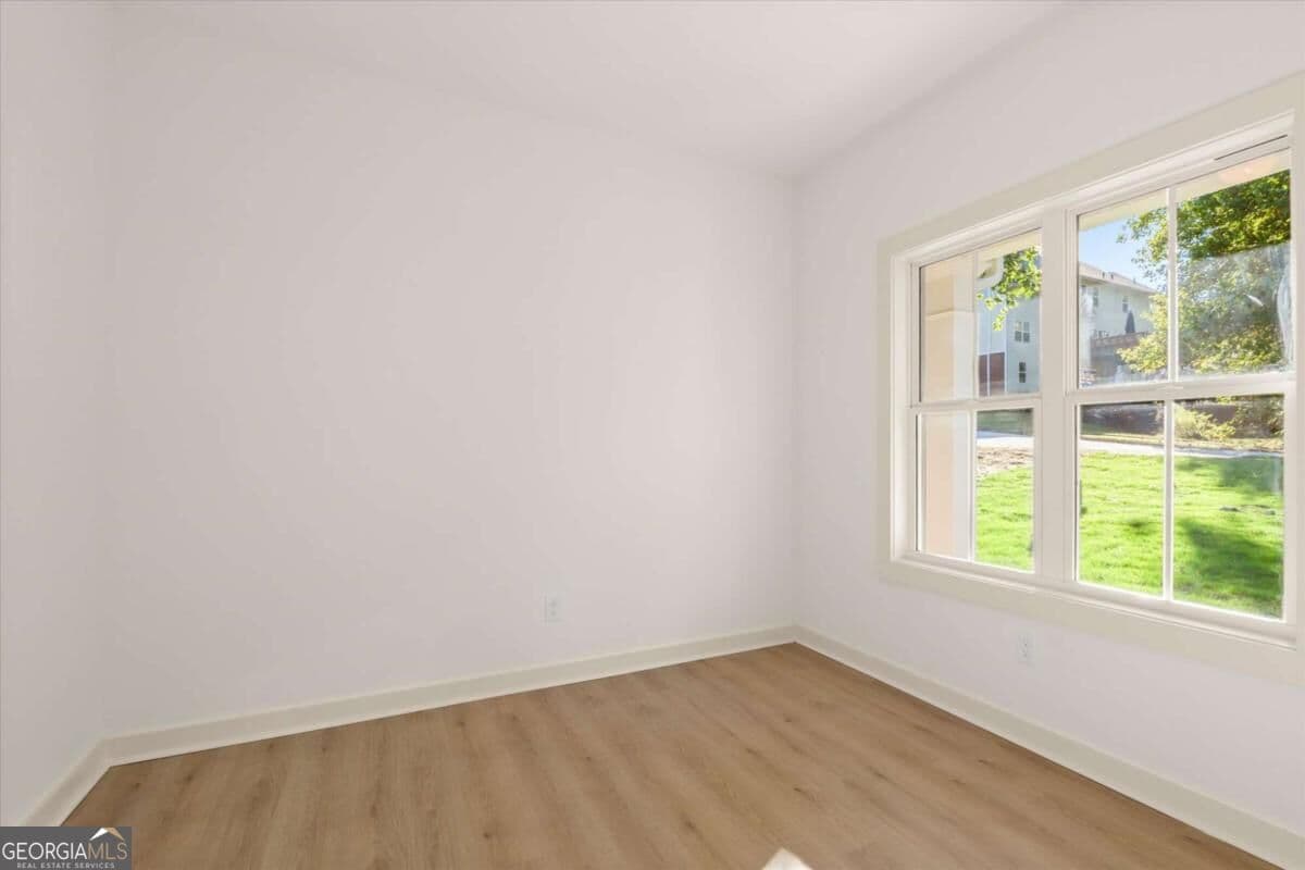 4 bedroom, 3 bathroom single family residence for sale at 4380 Huntcliff Trace, Douglasville, GA 30135 — photo 6