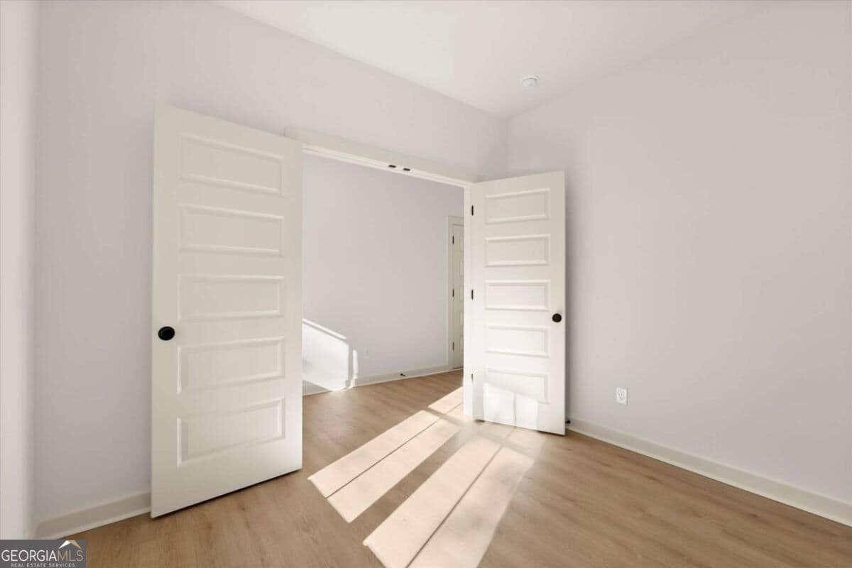 4 bedroom, 3 bathroom single family residence for sale at 4380 Huntcliff Trace, Douglasville, GA 30135 — photo 7
