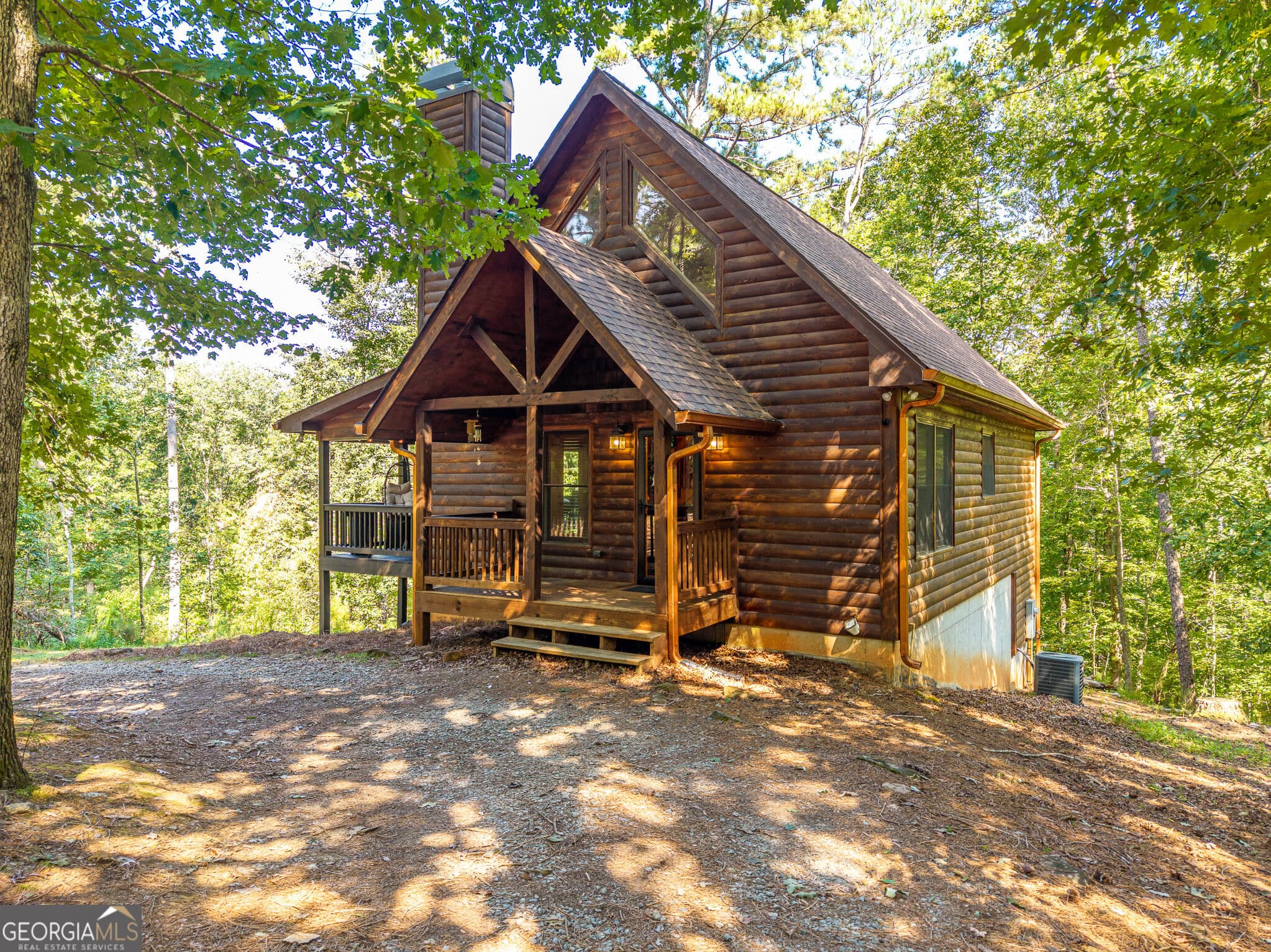 3 bedroom, 3 bathroom, 2,192 sq ft cabin,single family residence for sale at 529 Newel Drive 1490, Ellijay, GA 30540 — photo 2