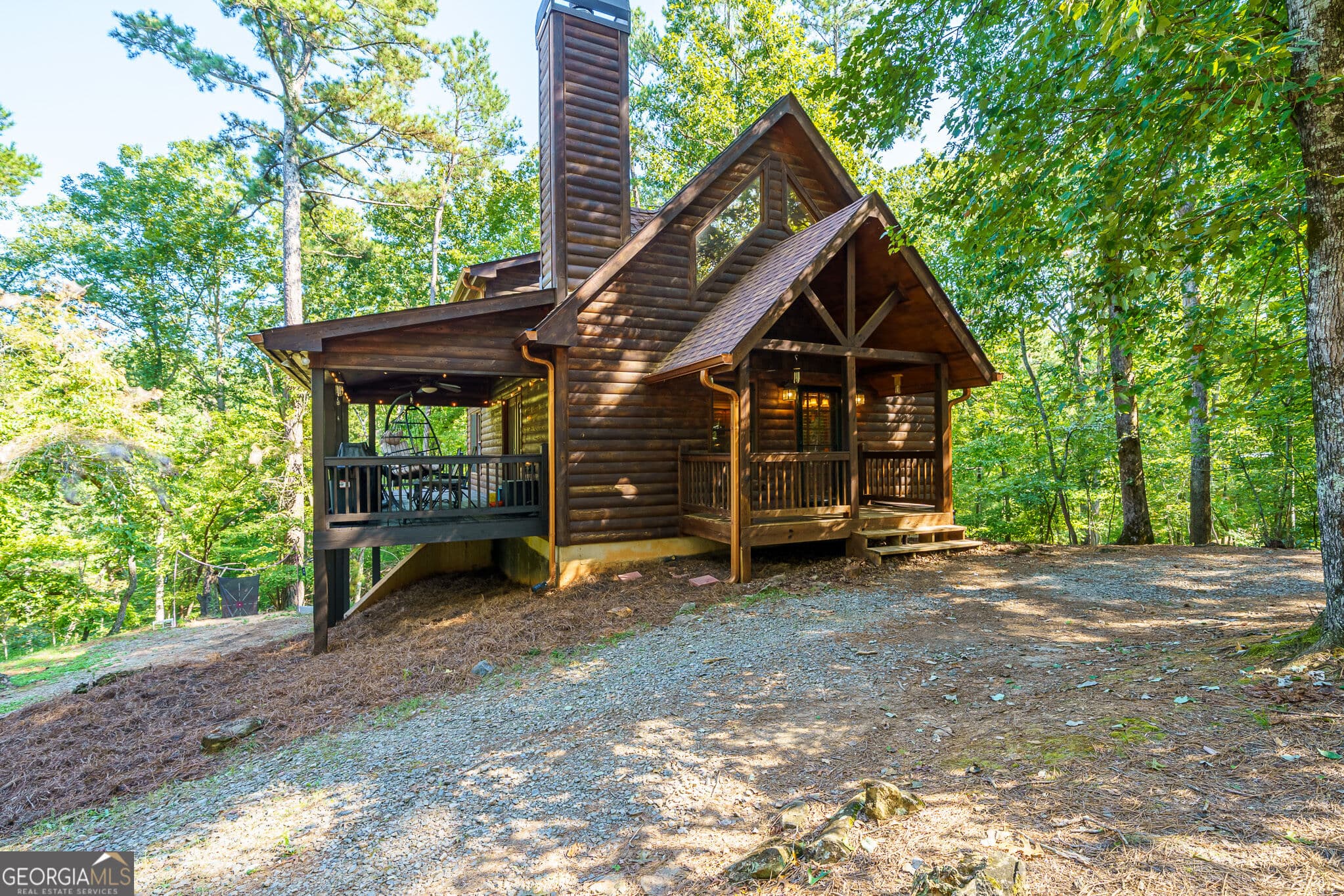 3 bedroom, 3 bathroom, 2,192 sq ft cabin,single family residence for sale at 529 Newel Drive 1490, Ellijay, GA 30540 — photo 7