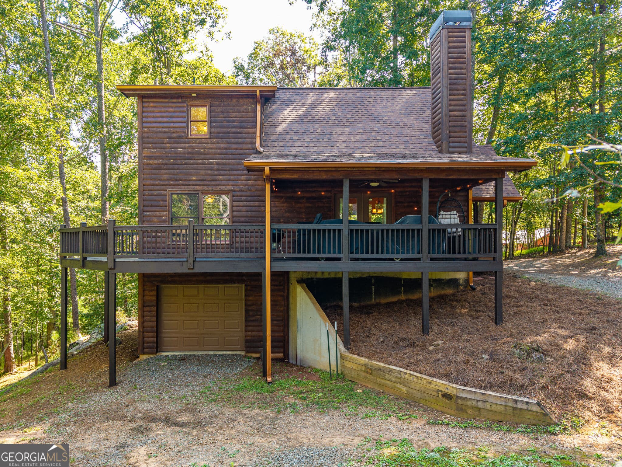 3 bedroom, 3 bathroom, 2,192 sq ft cabin,single family residence for sale at 529 Newel Drive 1490, Ellijay, GA 30540 — photo 5
