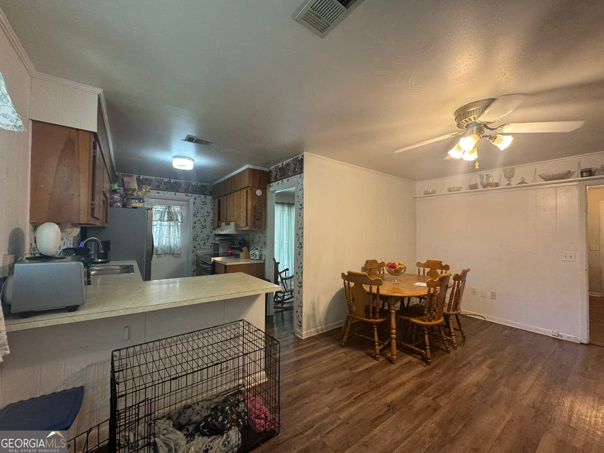 3 bedroom, 1 bathroom, 1,254 sq ft single family residence for sale at 1032 Elberta Road, Warner Robins, GA 31093 — photo 6