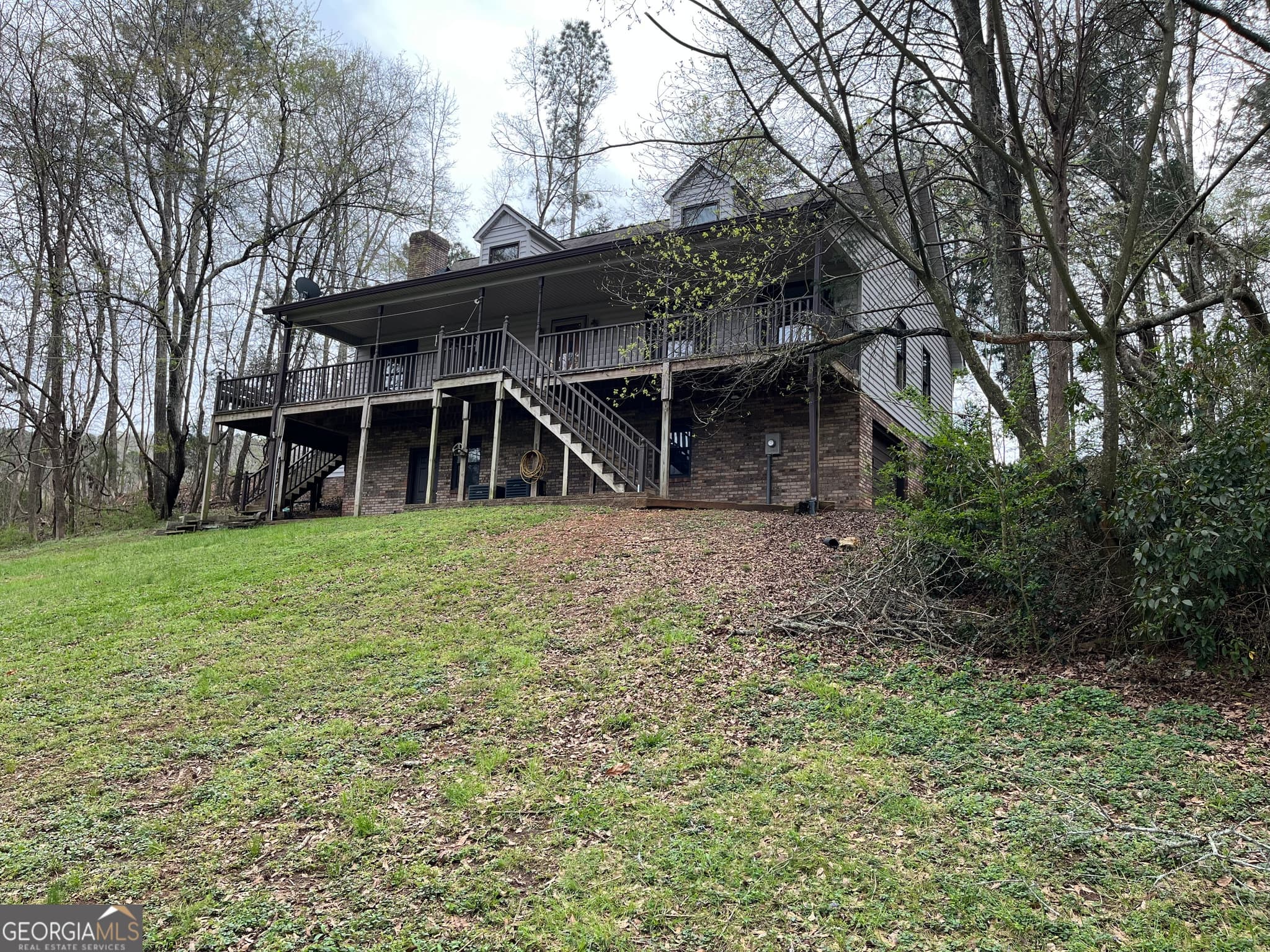4 bedroom, 2.5 bathroom, 2,888 sq ft single family residence for sale at 475 Davis Road, Cave Spring, GA 30124