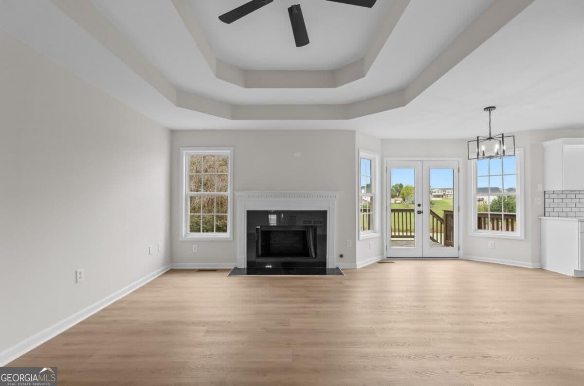 3 bedroom, 2 bathroom, 1,932 sq ft single family residence for sale at 404 Bryce Court, Carrollton, GA 30116 — photo 8