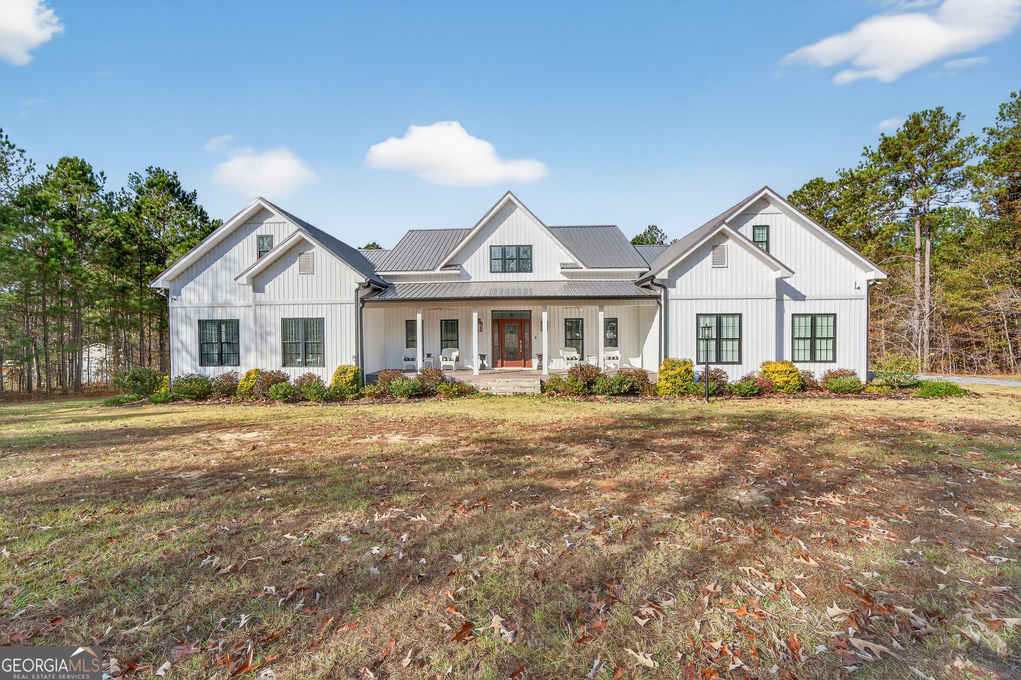 5 bedroom, 5.5 bathroom, 4,615 sq ft single family residence under contract at 137 Butler Road, Milledgeville, GA 31061 — photo 2