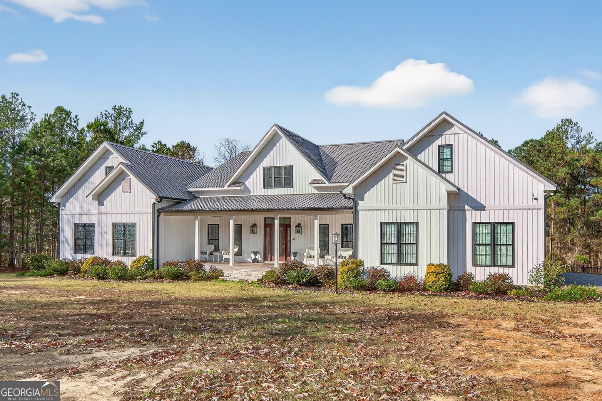 5 bedroom, 5.5 bathroom, 4,615 sq ft single family residence under contract at 137 Butler Road, Milledgeville, GA 31061 — photo 1 of 82