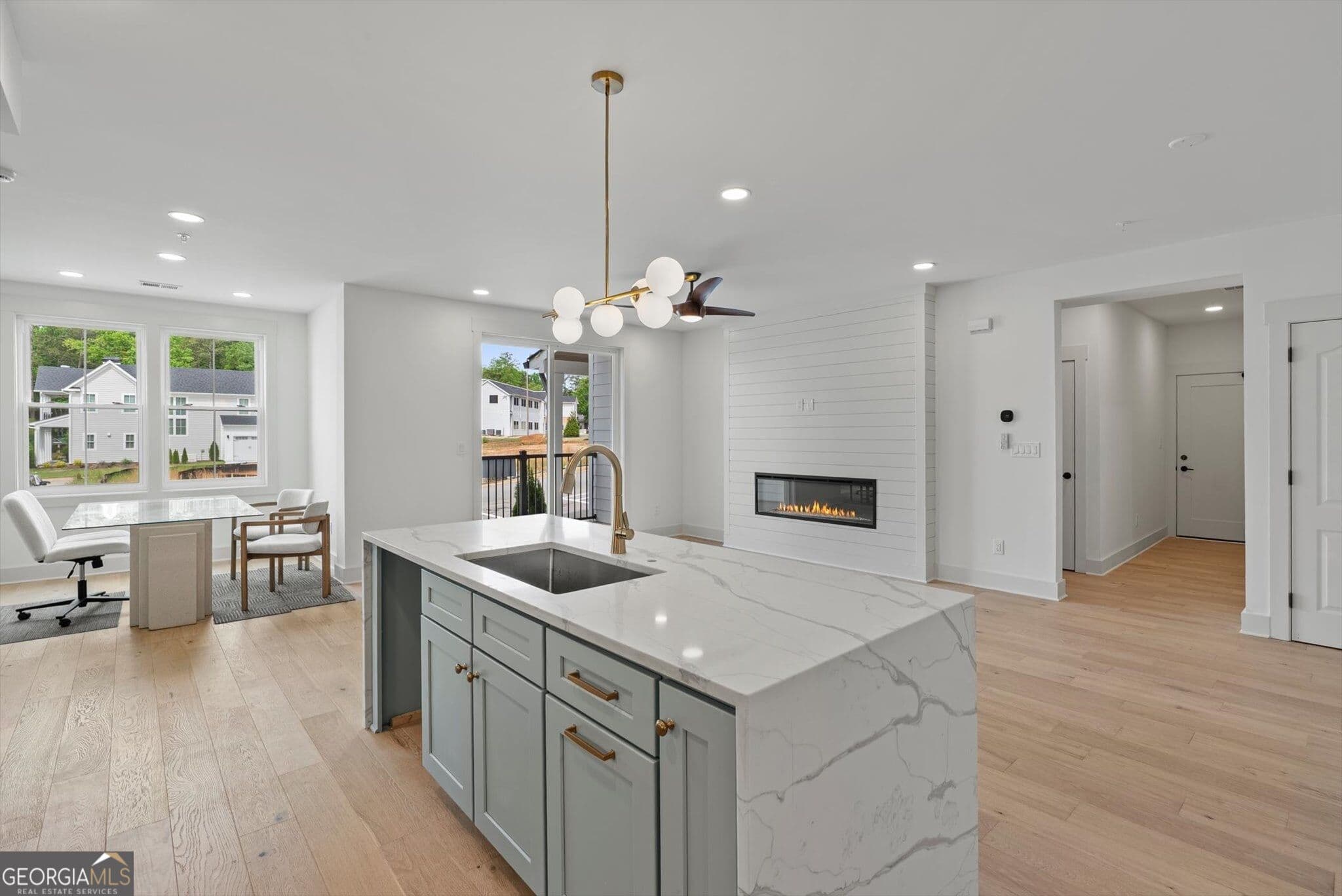 2 bedroom, 2.5 bathroom, 1,540 sq ft condominium for sale at 1050 Blair Lane 204, Peachtree City, GA 30269 — photo 5