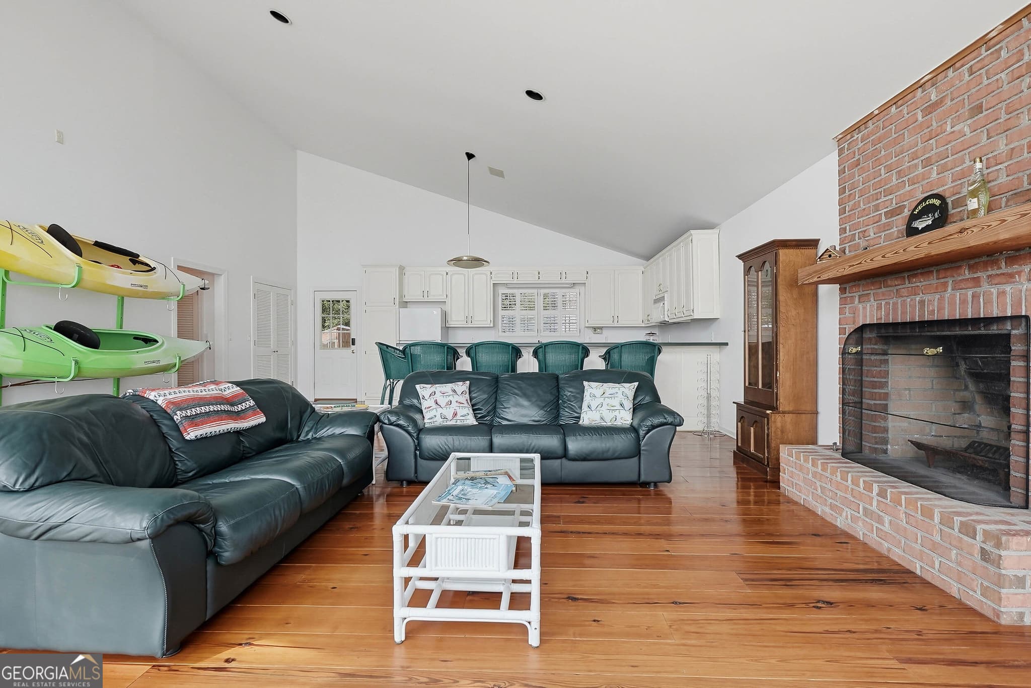 2 bedroom, 2 bathroom, 1,347 sq ft cabin,single family residence for sale at 106 Cantey Drive, Cobb, GA 31735 — photo 7