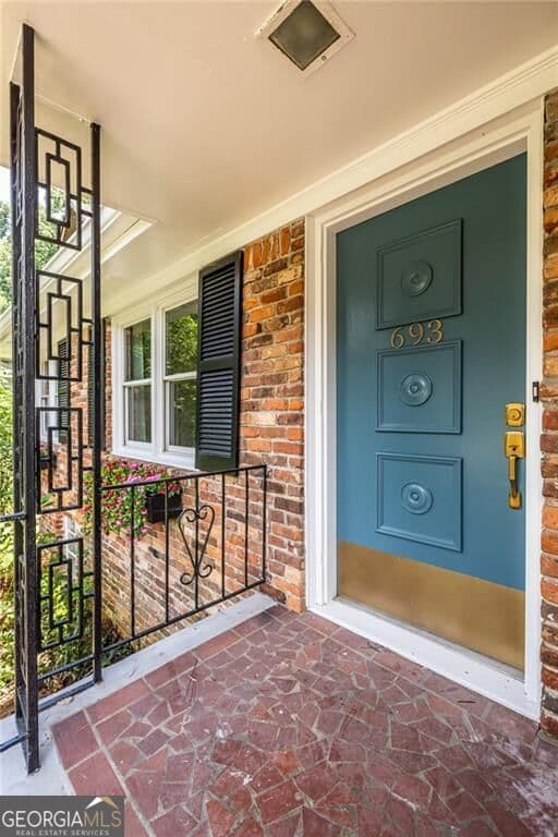 3 bedroom, 2 bathroom, 2,254 sq ft single family residence for sale at 693 N Superior Avenue, Decatur, GA 30033 — photo 8
