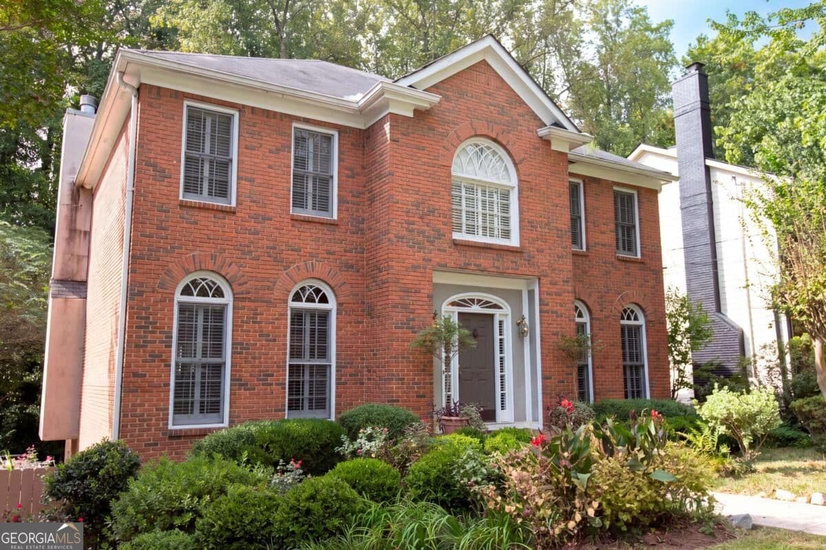 3 bedroom, 3 bathroom, 3,626 sq ft single family residence for sale at 1120 Hancock Drive, Atlanta, GA 30306 — photo 6