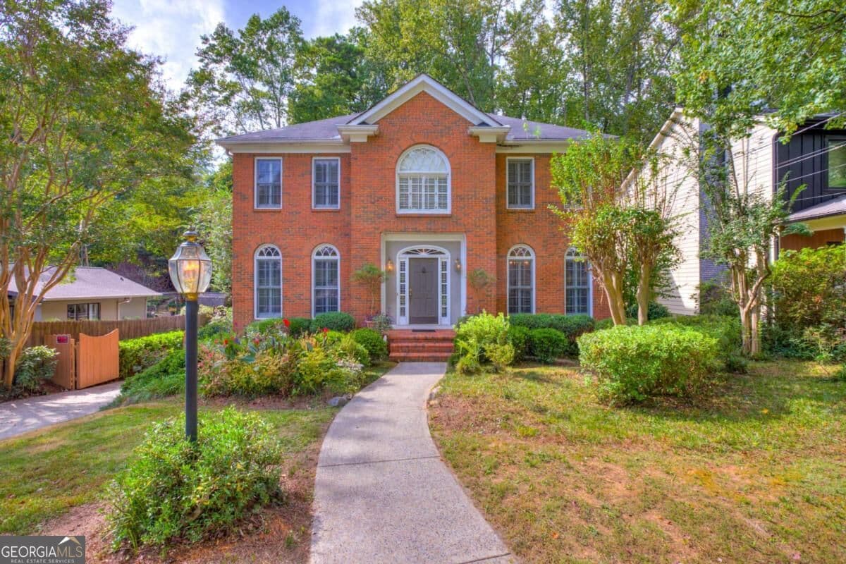 3 bedroom, 3 bathroom, 3,626 sq ft single family residence for sale at 1120 Hancock Drive, Atlanta, GA 30306 — photo 8