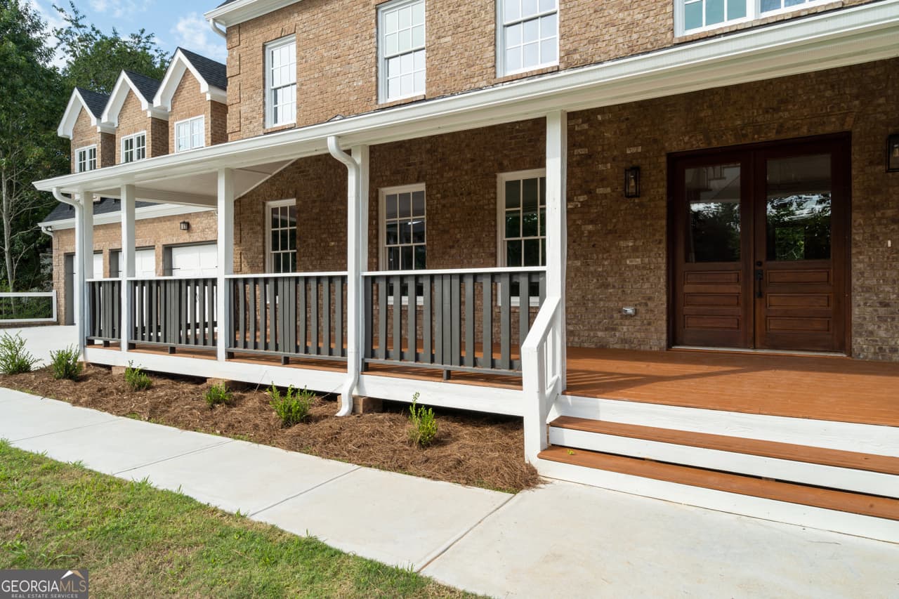 8 bedroom, 7.5 bathroom, 9,756 sq ft single family residence for sale at 923 Oak Drive, Woodstock, GA 30189 — photo 2