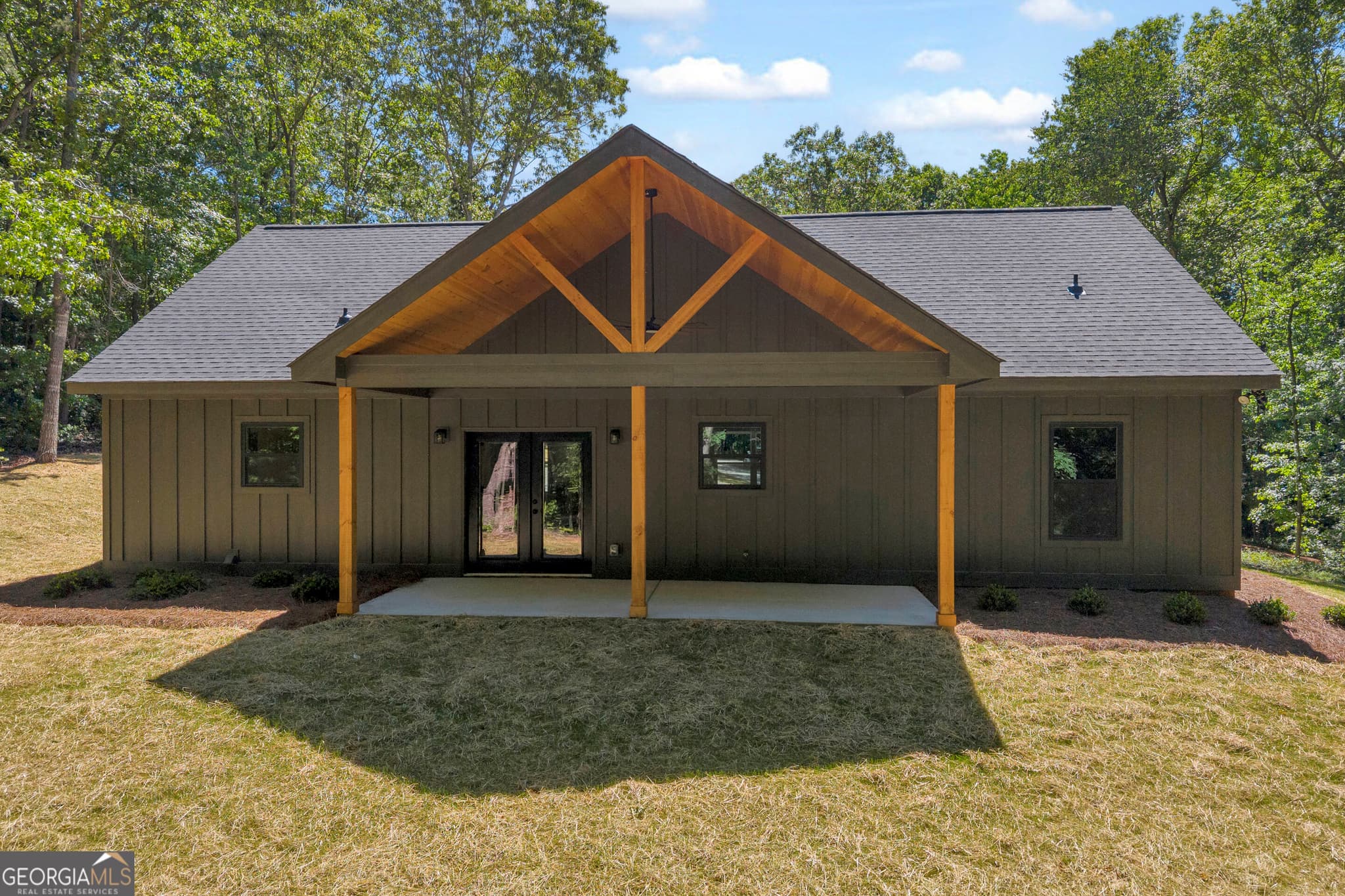 3 bedroom, 2 bathroom, 1,500 sq ft single family residence under contract at 390 Champayne Trail, Hartwell, GA 30643 — photo 6