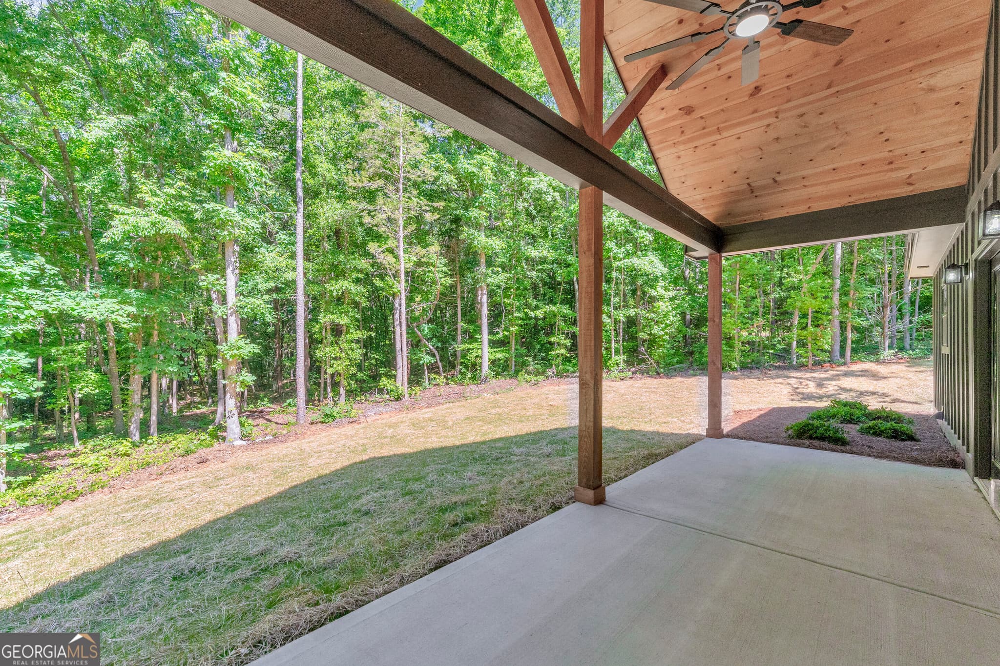 3 bedroom, 2 bathroom, 1,500 sq ft single family residence under contract at 390 Champayne Trail, Hartwell, GA 30643 — photo 10