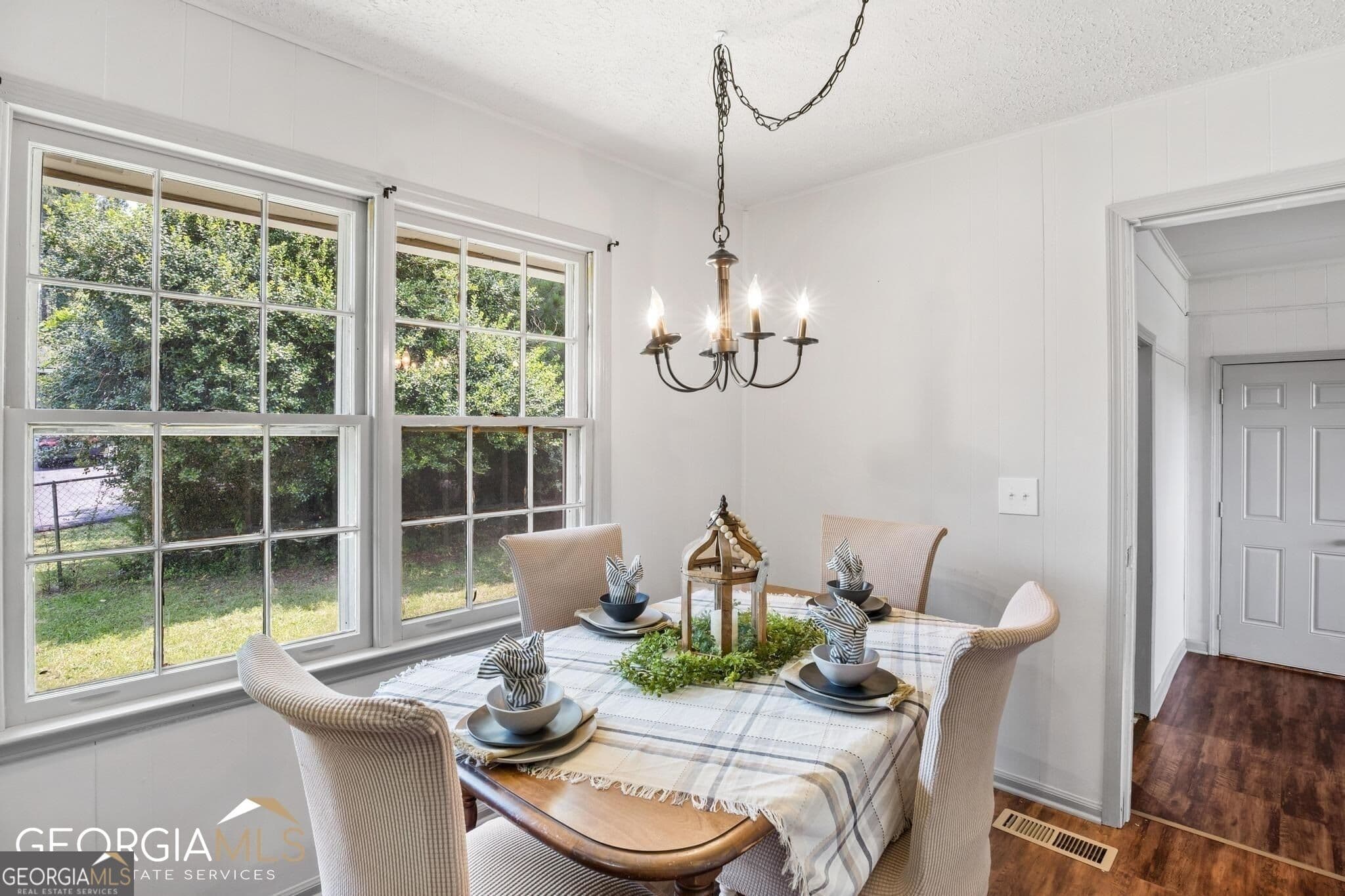 3 bedroom, 1 bathroom, 1,250 sq ft single family residence for rent at 471 Moore, Forsyth, GA 31029 for $1,750 a month — photo 6