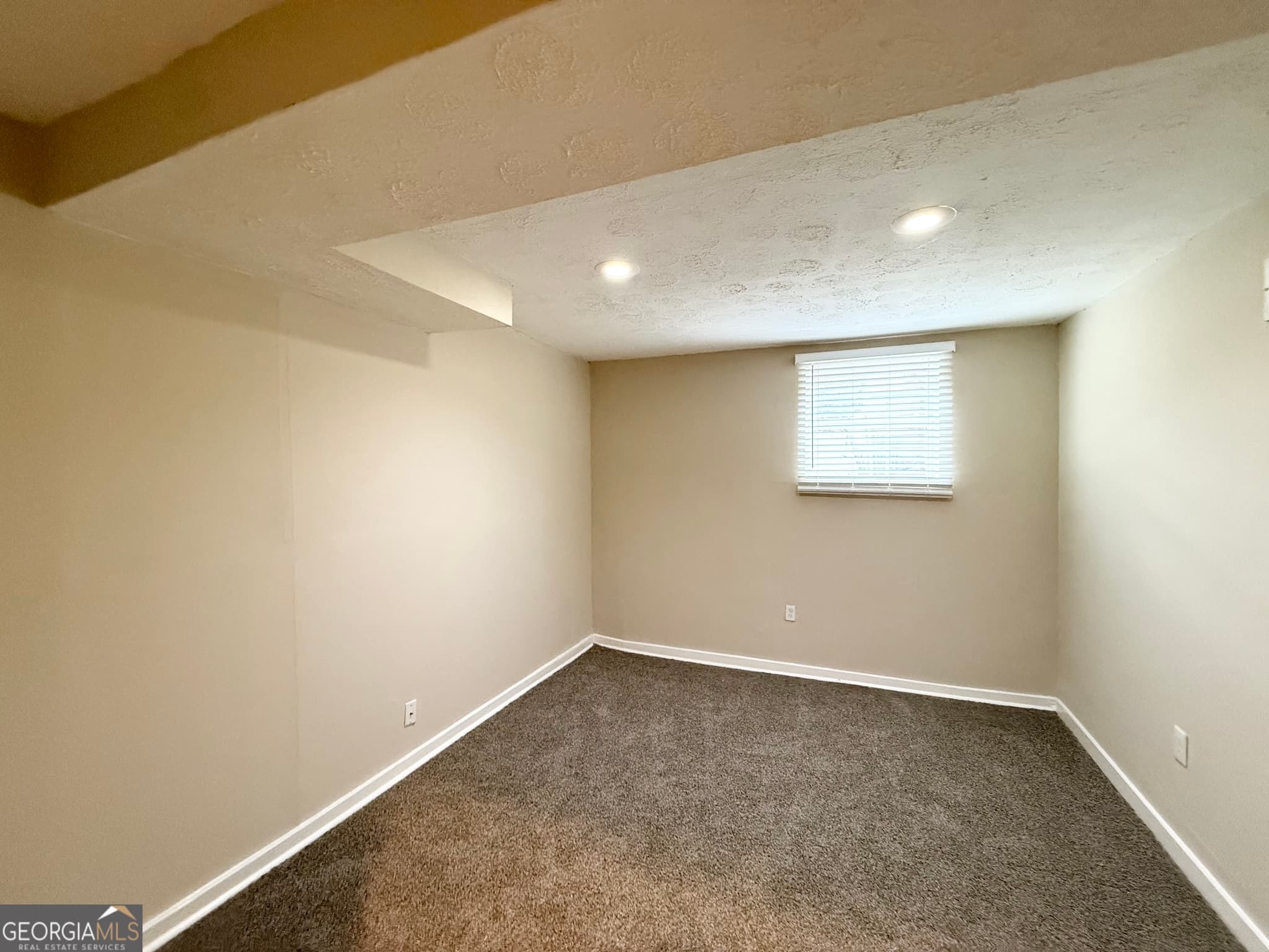 4 bedroom, 2 bathroom, 975 sq ft single family residence for sale at 491 Elbridge Drive, Atlanta, GA 30318 — photo 7