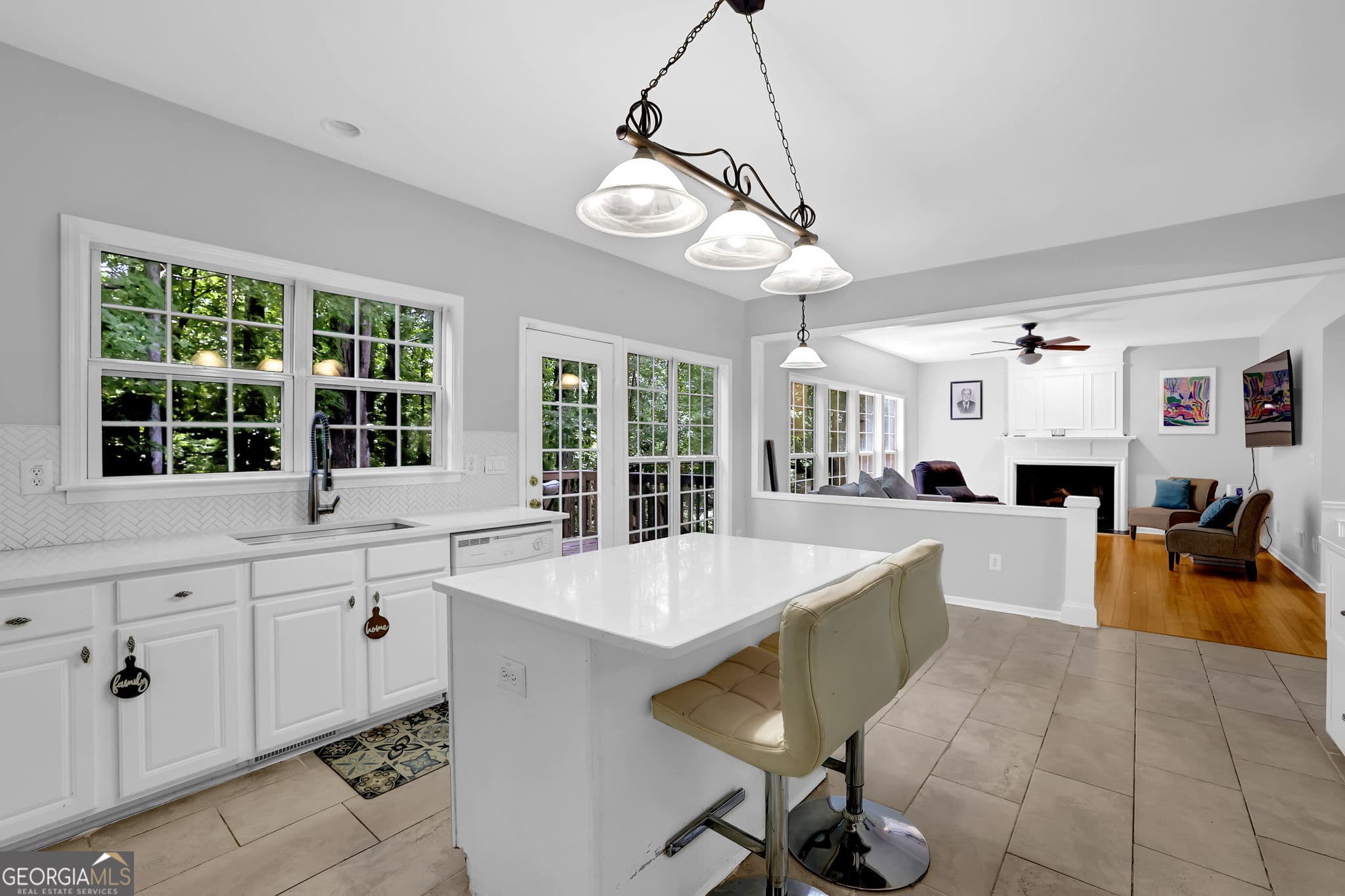 4 bedroom, 2.5 bathroom, 2,675 sq ft single family residence for sale at 3550 Myrtlewood Chse, Kennesaw, GA 30144 — photo 10