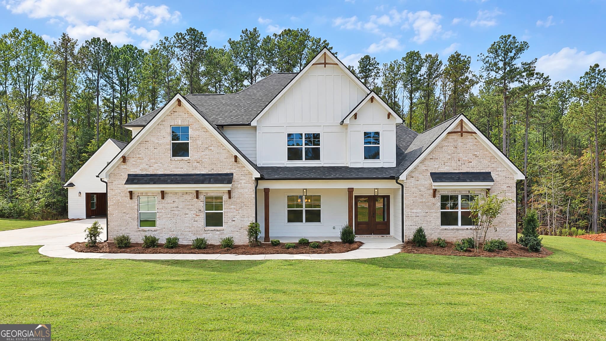 4 bedroom, 3.5 bathroom, 3,702 sq ft single family residence sold at 56 Deodor Court 39, Newnan, GA 30263
