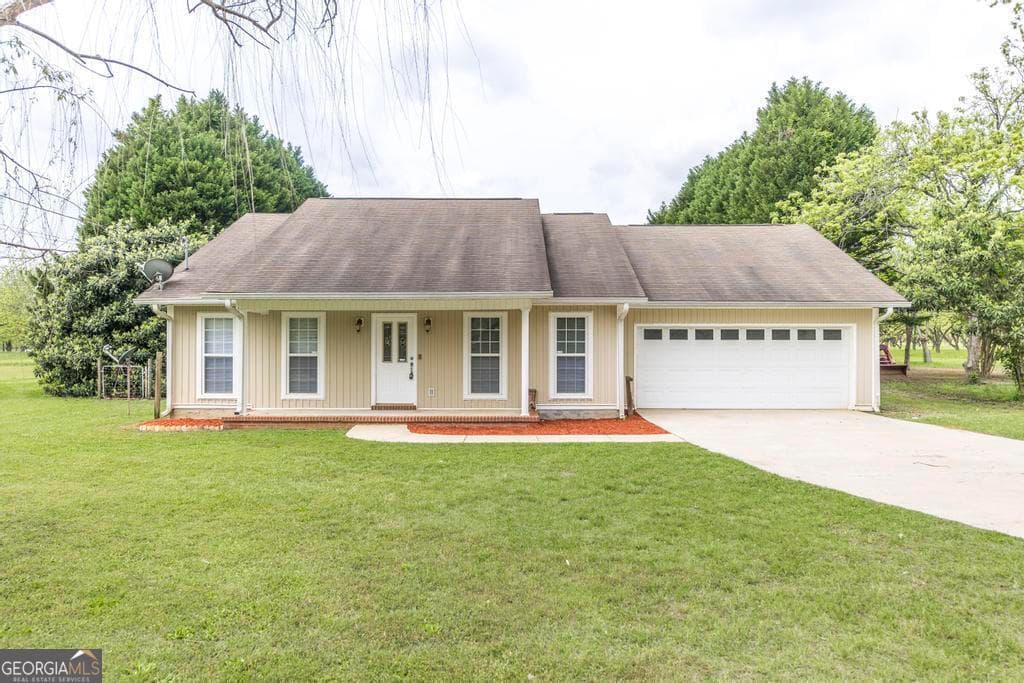 3 bedroom, 2 bathroom, 1,968 sq ft single family residence sold at 1085 Taylor's Mill Road, Fort Valley, GA 31030