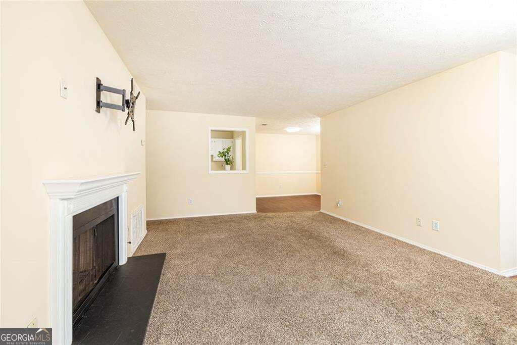 2 bedroom, 2 bathroom, 1,244 sq ft condominium for sale at 910 Augusta Drive, Marietta, GA 30067 — photo 7