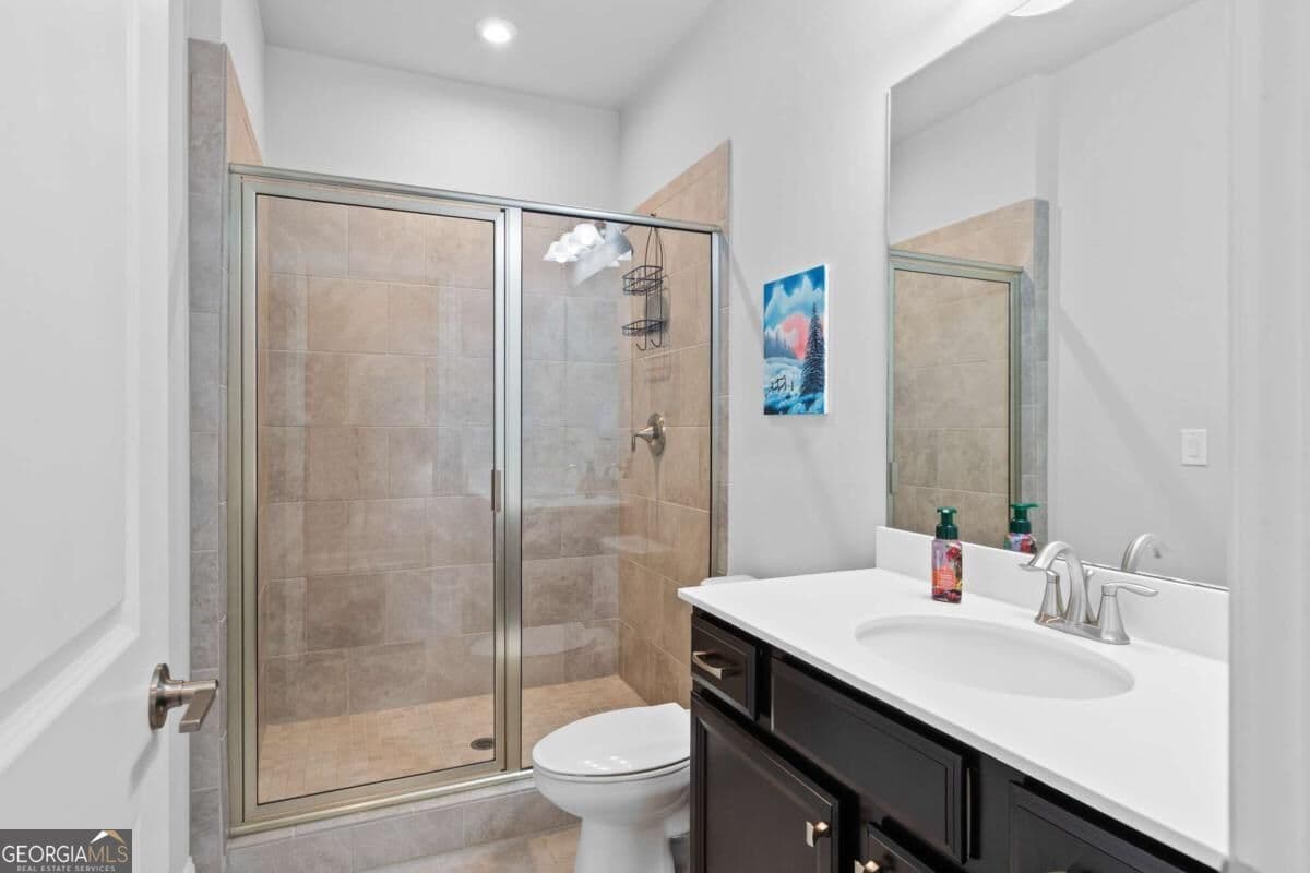 3 bedroom, 3.5 bathroom, 2,404 sq ft townhouse for sale at 1774 Samantha Bend, Chamblee, GA 30341 — photo 6