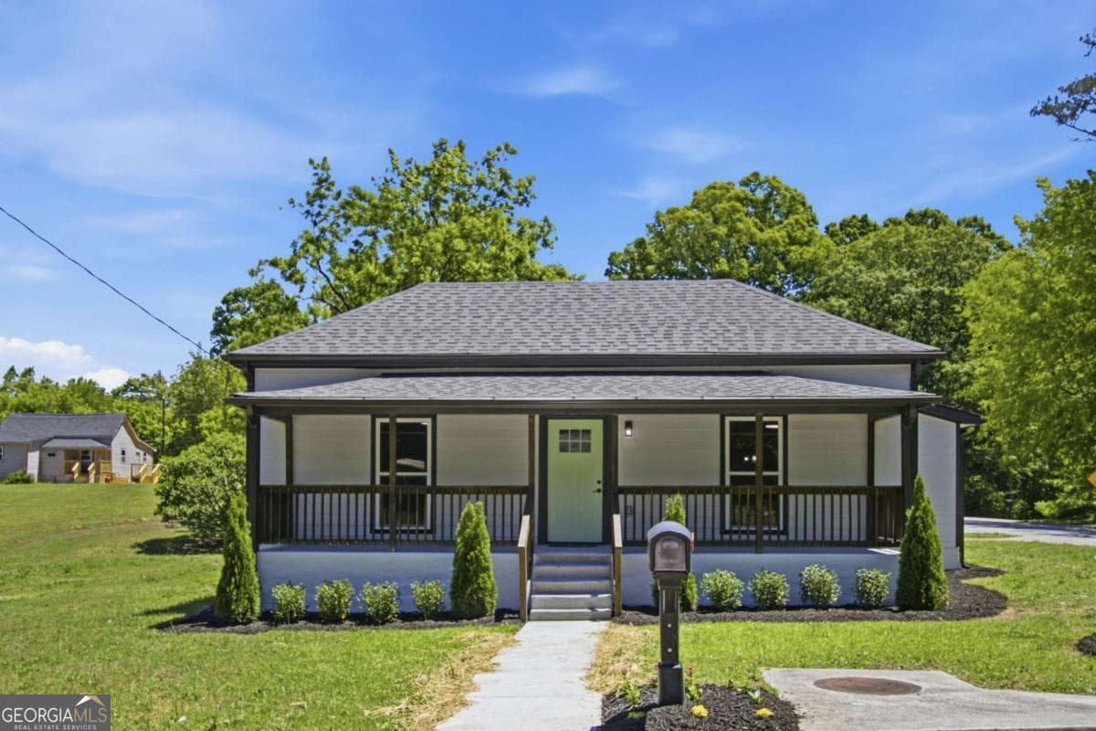 3 bedroom, 2 bathroom, 1,408 sq ft single family residence for sale at 1737 Yellow Street, Conyers, GA 30012 — photo 7